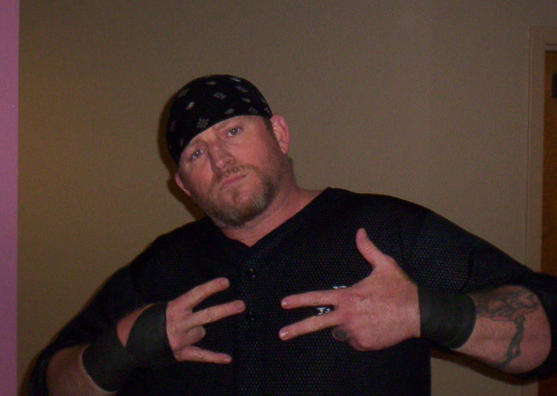 Road Dogg Cool Hand Signs