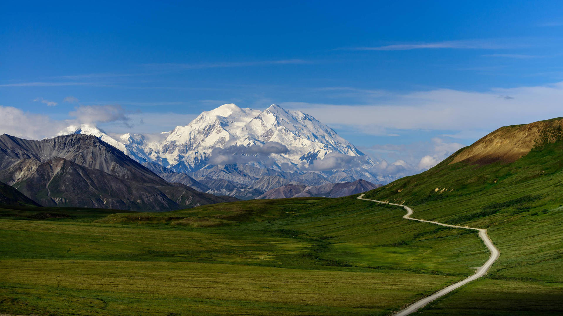 Road Leading To Denali Background
