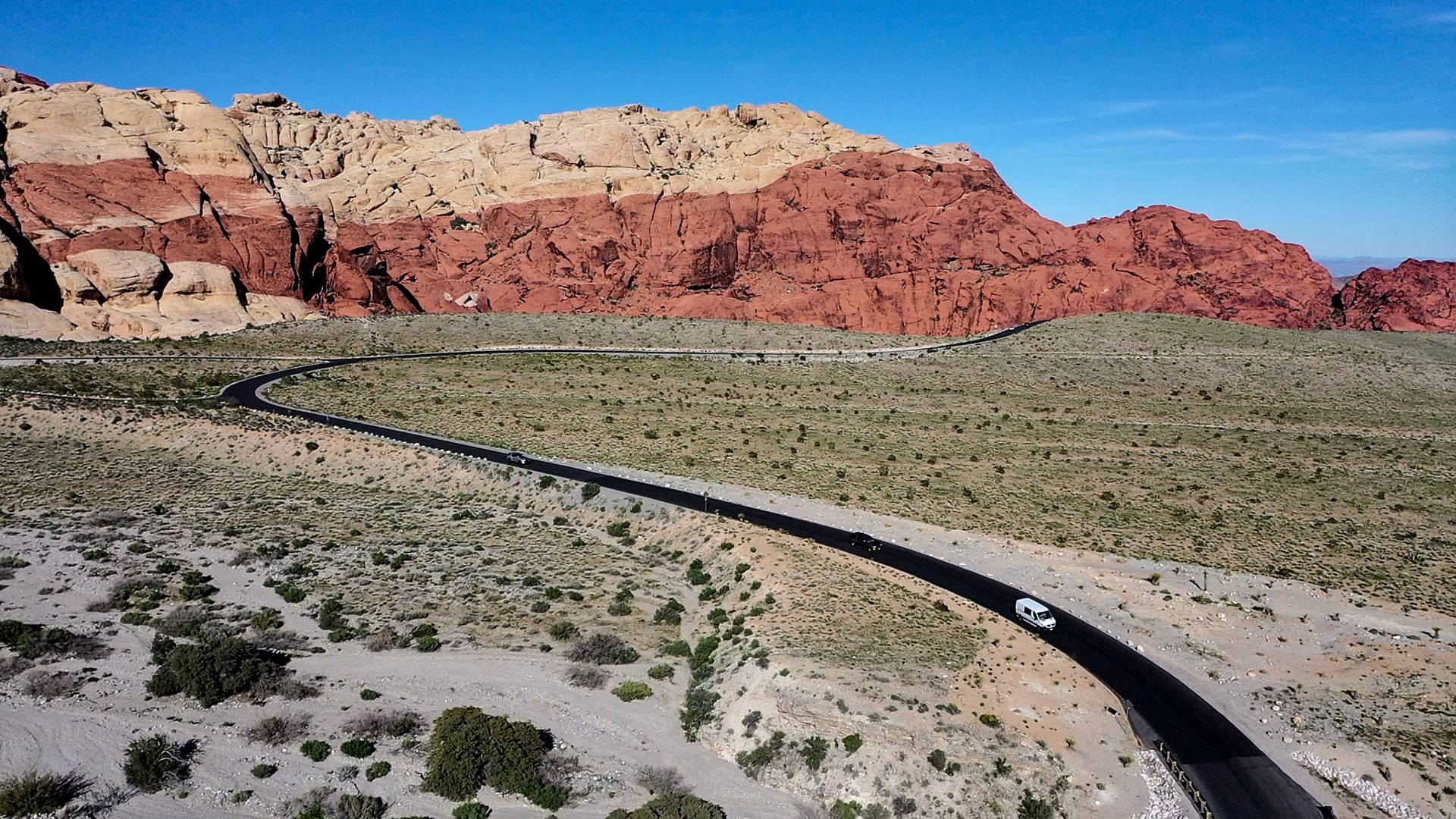 Road To Red Rock Canyon Background