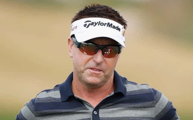 Robert Allenby Golfer Pfp Background