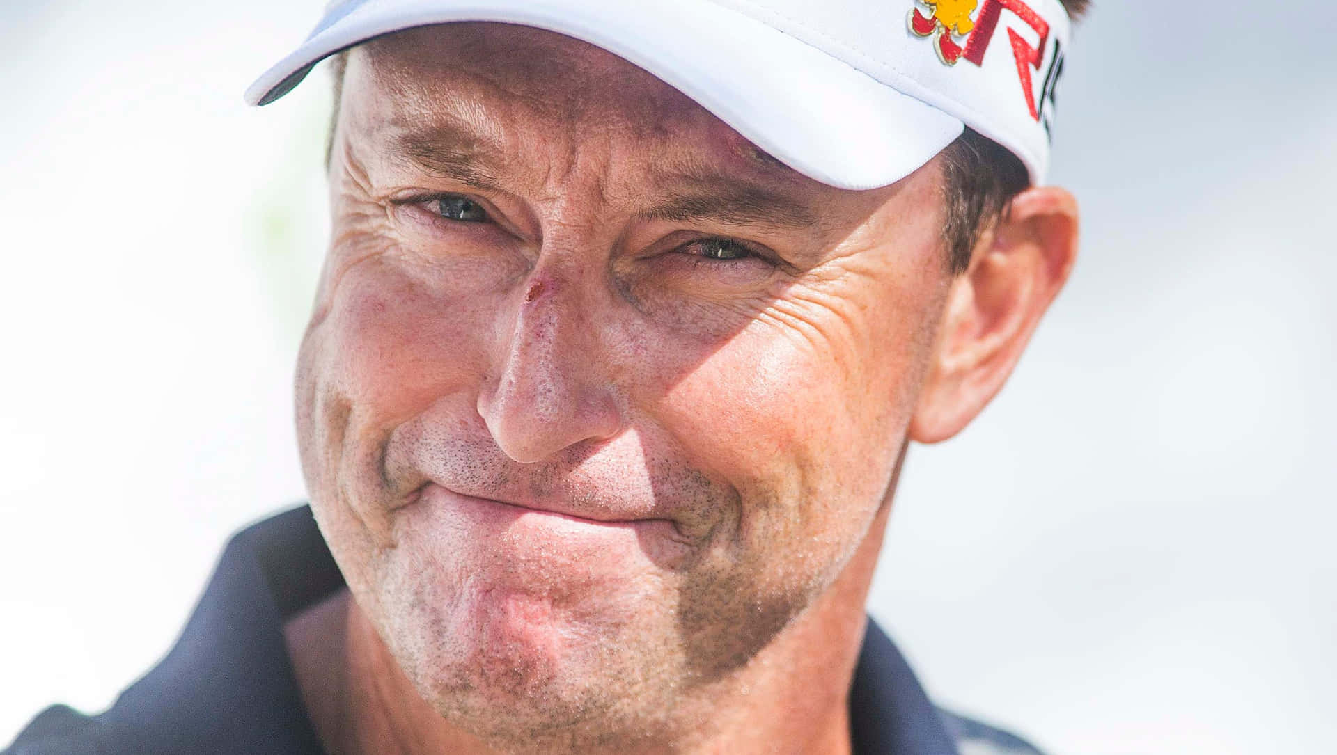 Robert Allenby Meme Face Background