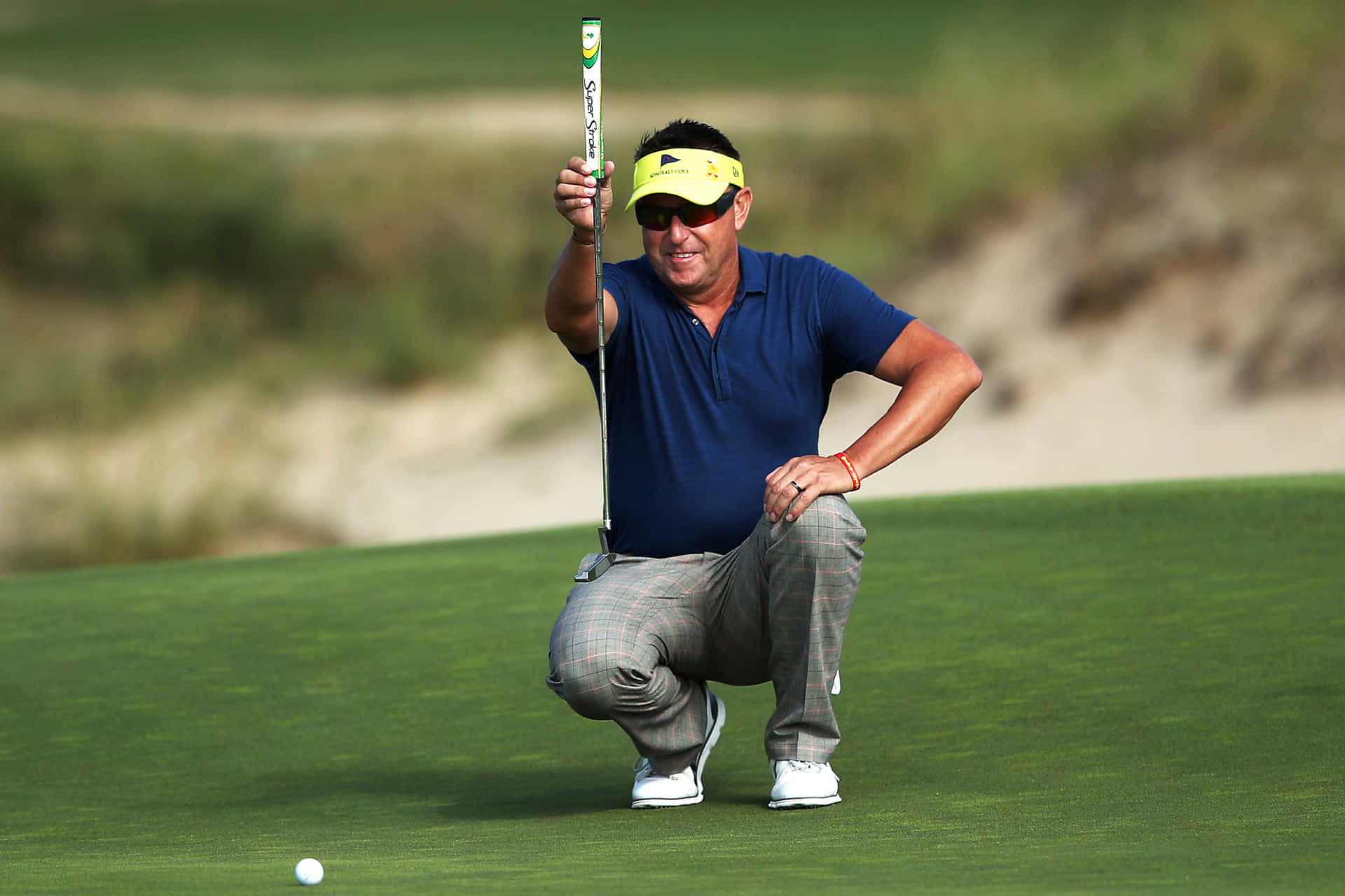 Robert Allenby Putt Background