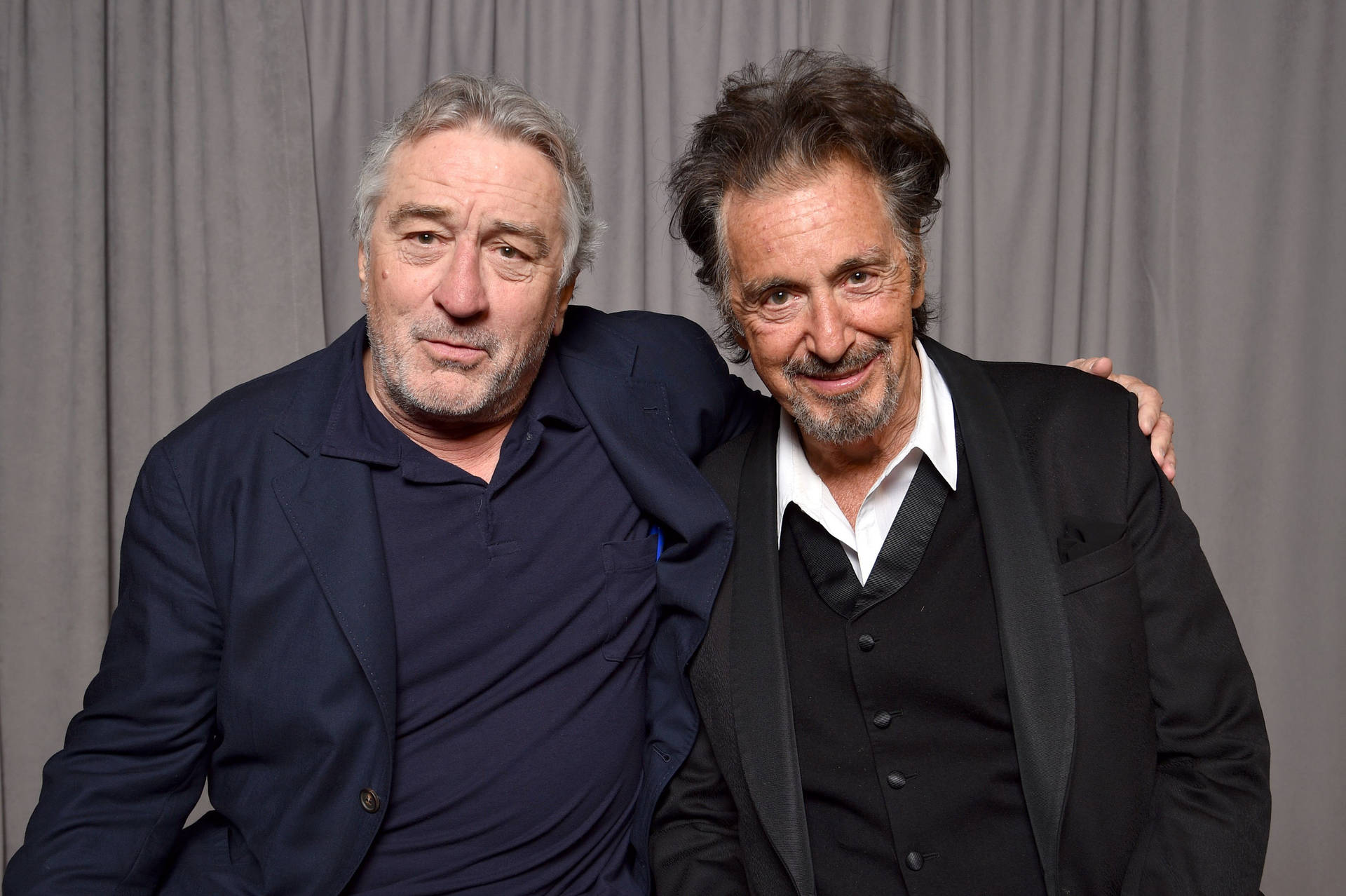 Robert De Niro With Al Pacino Background