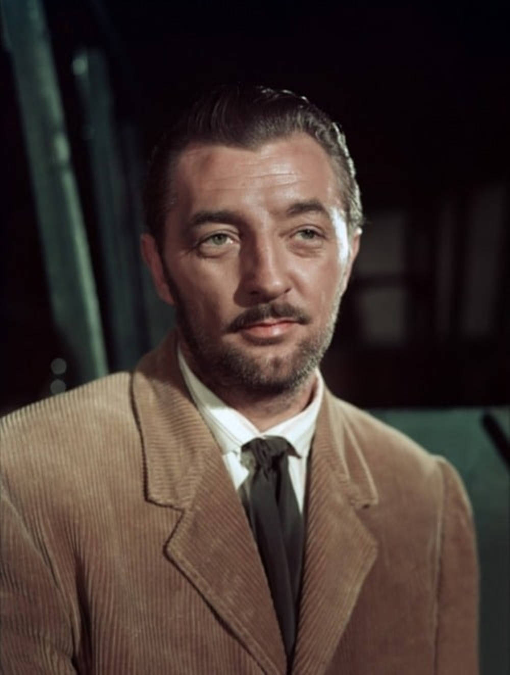 Robert Mitchum With Beard Background