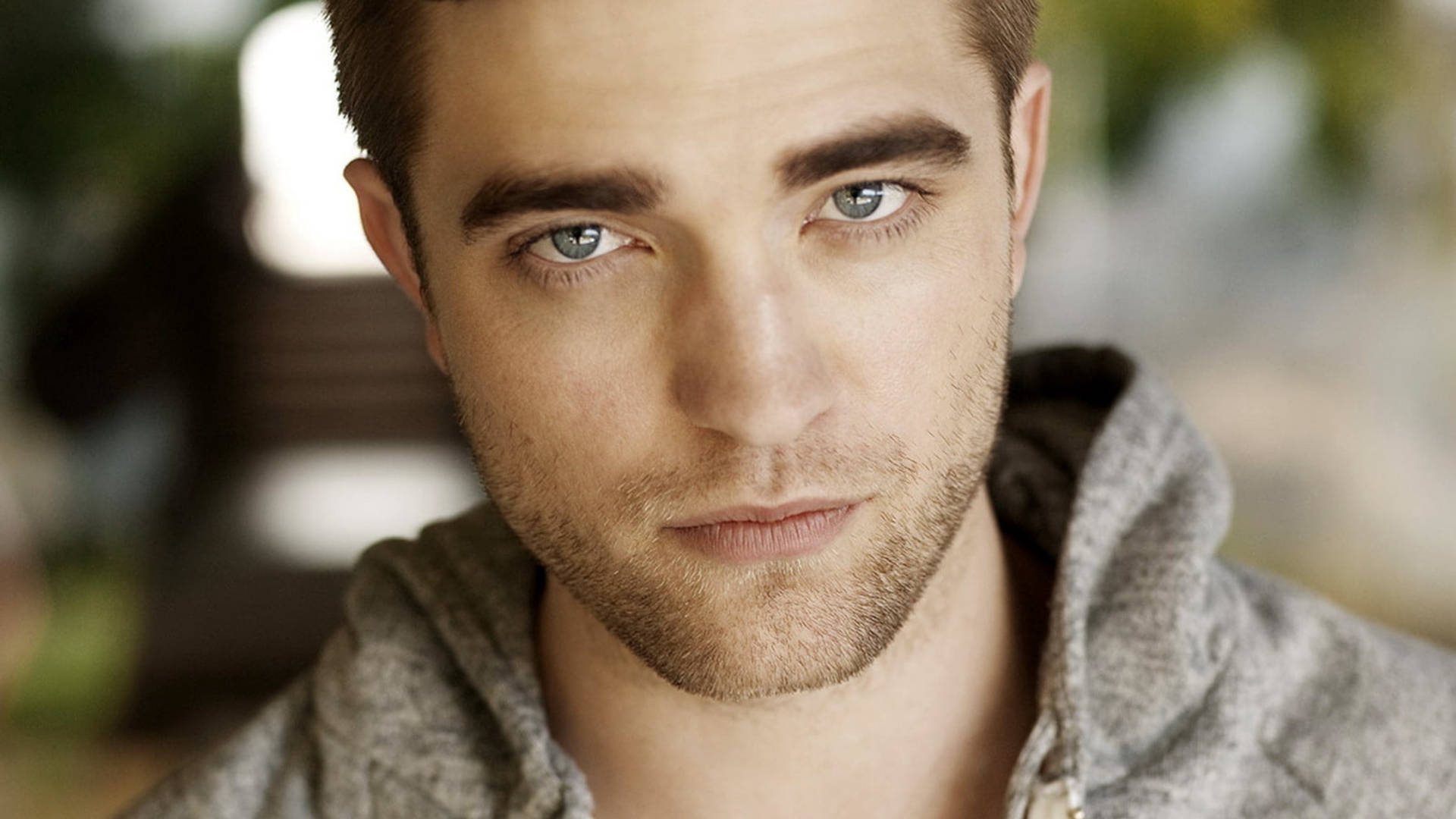 Robert Pattinson Close-up Shot Background
