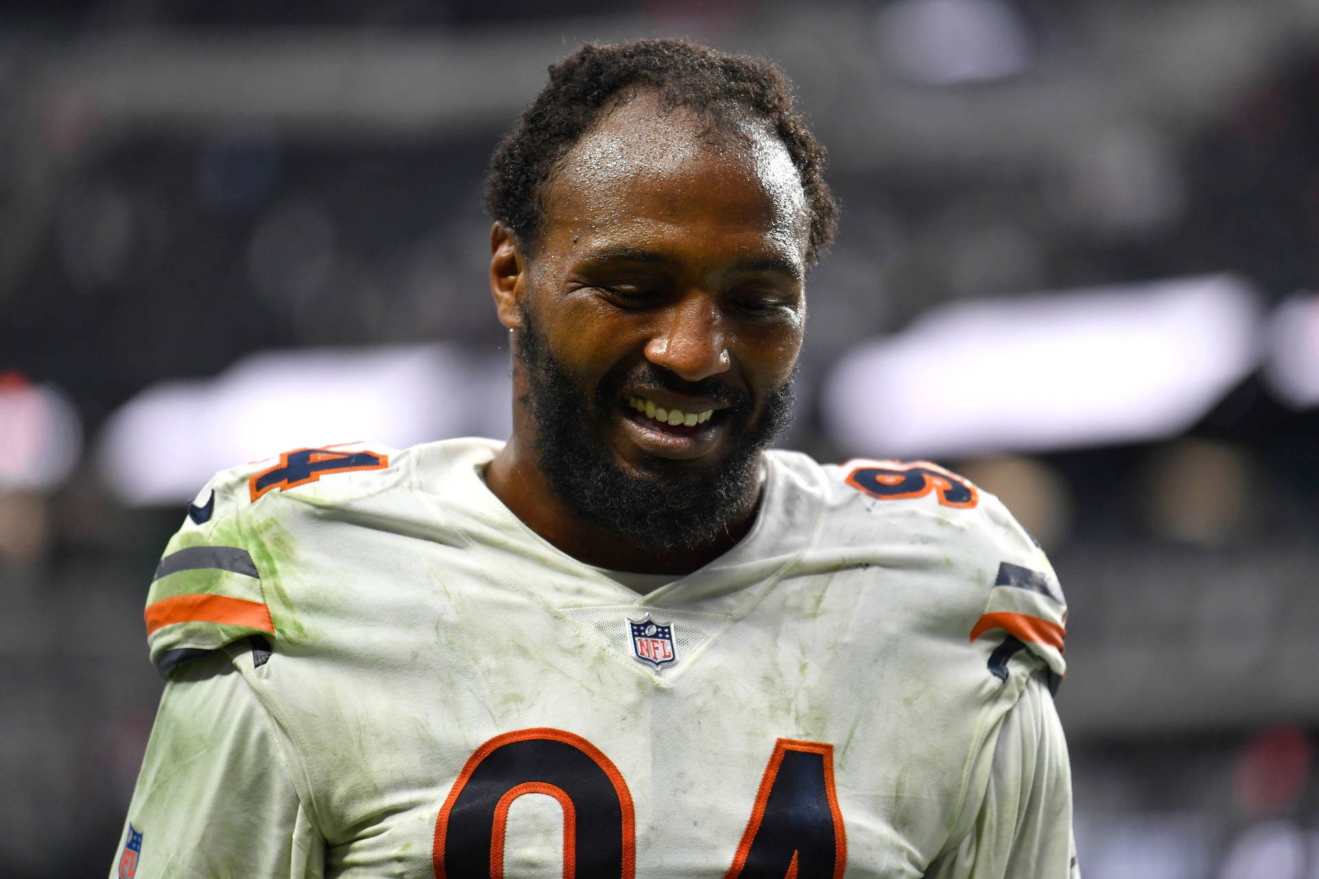 Robert Quinn Big Smile Background