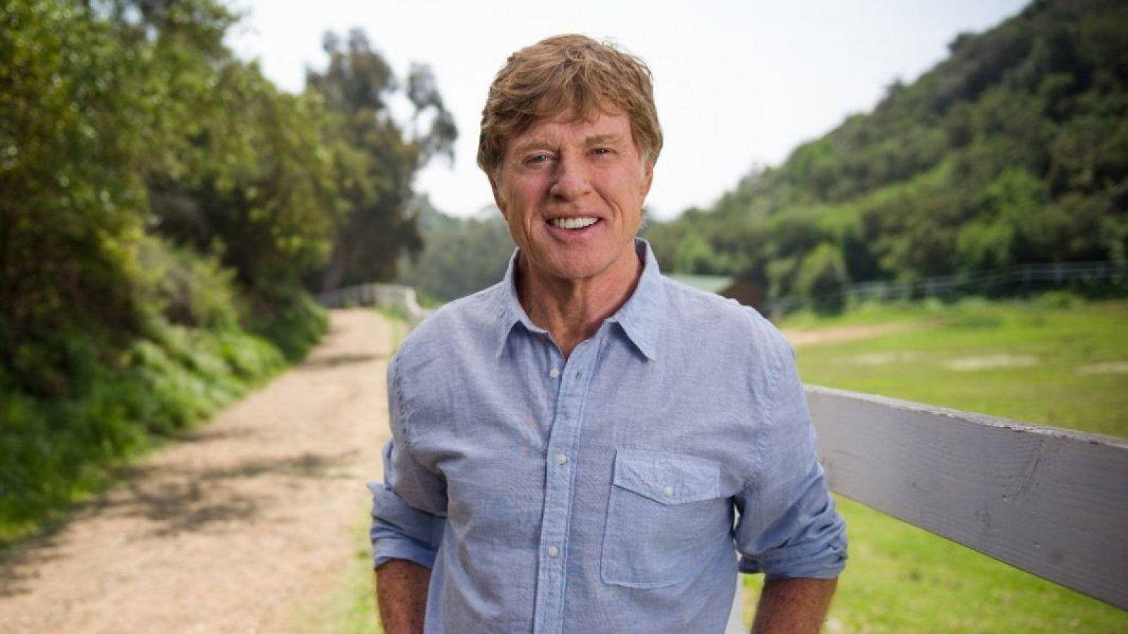 Robert Redford Happy And Smiling Background