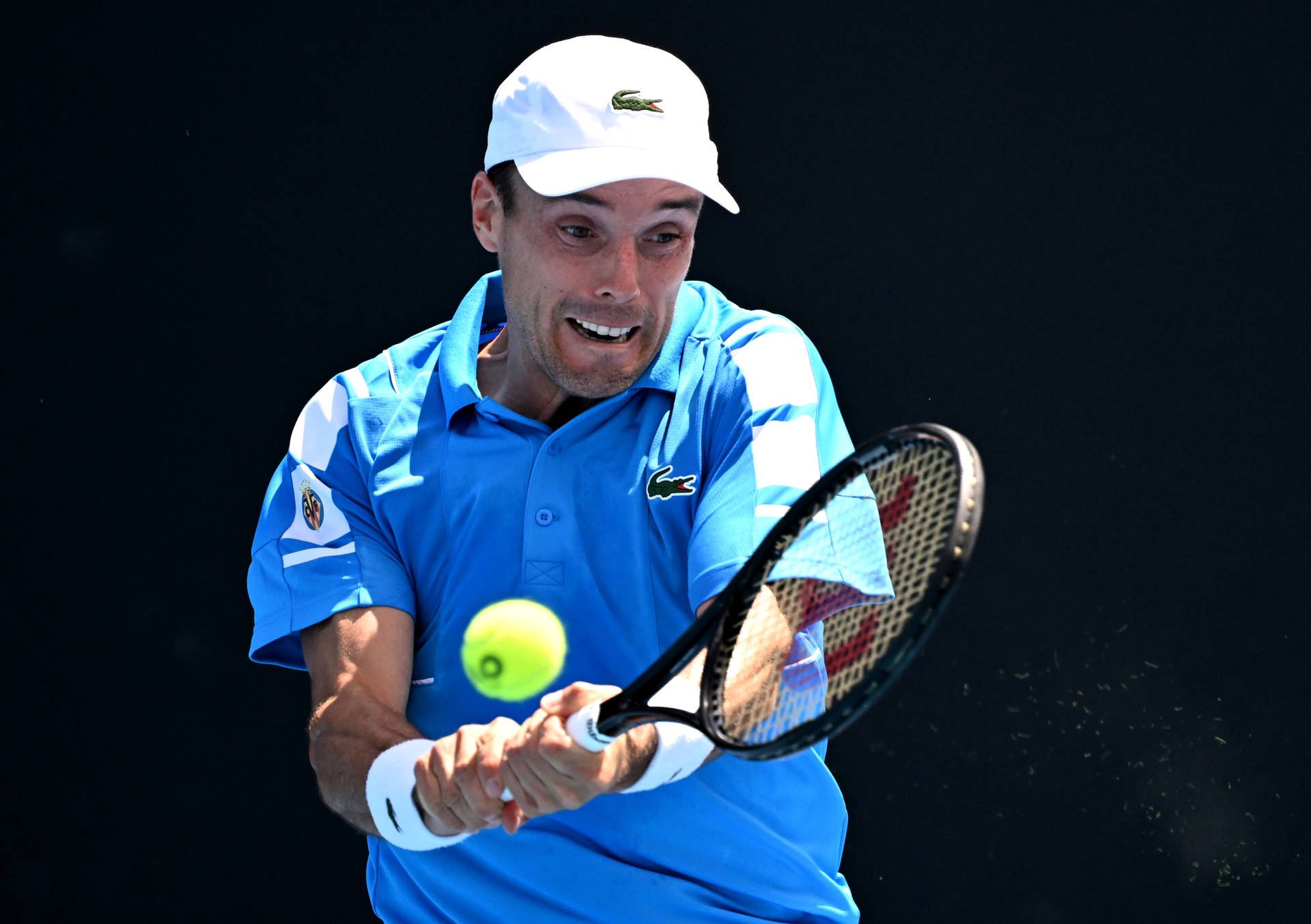 Roberto Bautista Agut Hit The Ball Background