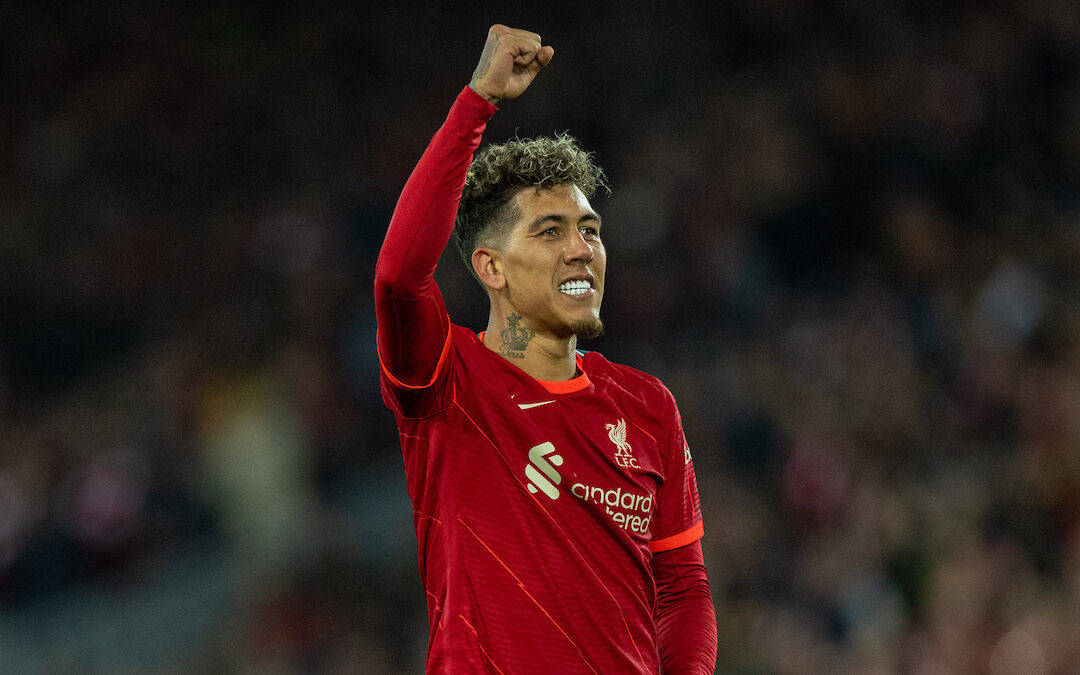 Roberto Firmino Fist Right Hand Background