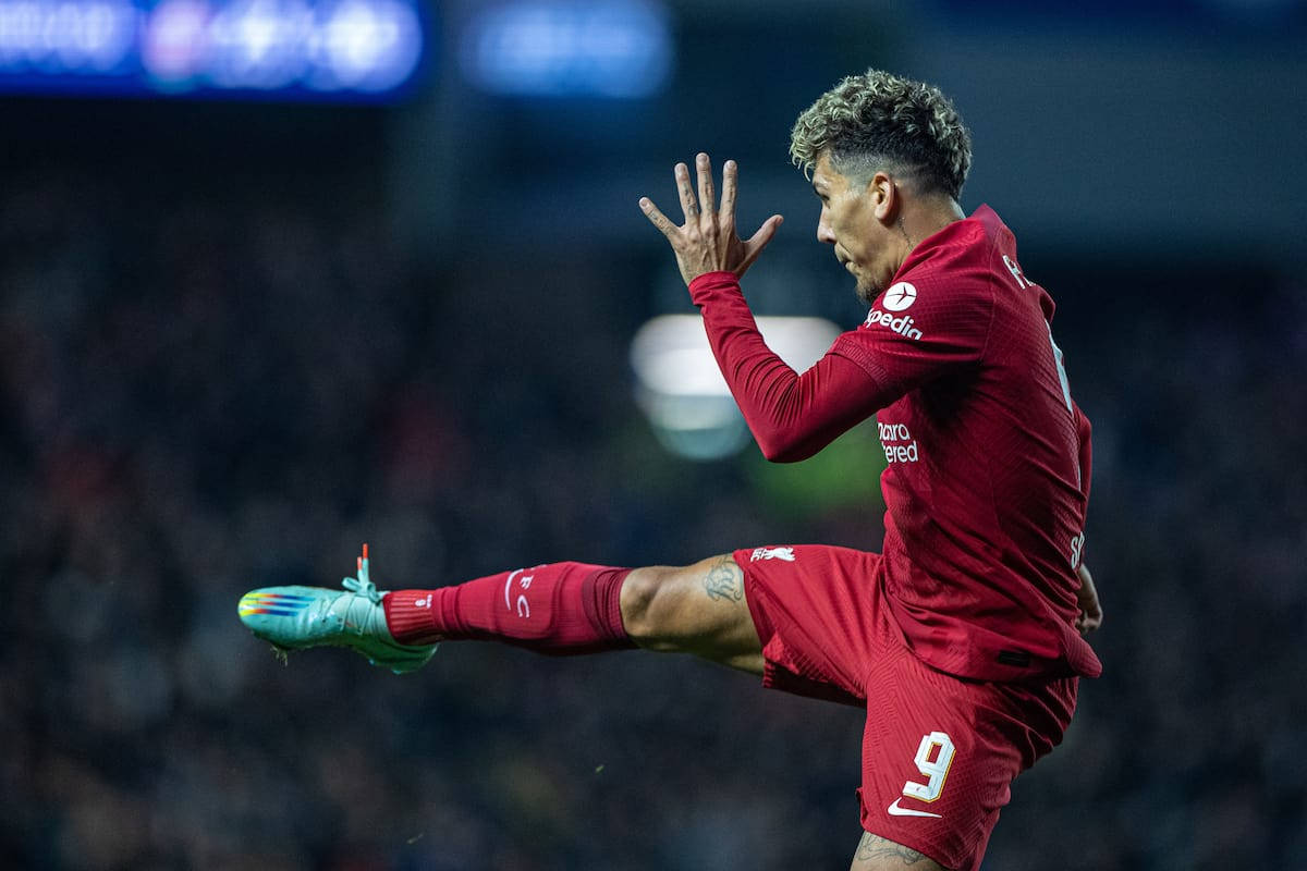 Roberto Firmino Strong Kick