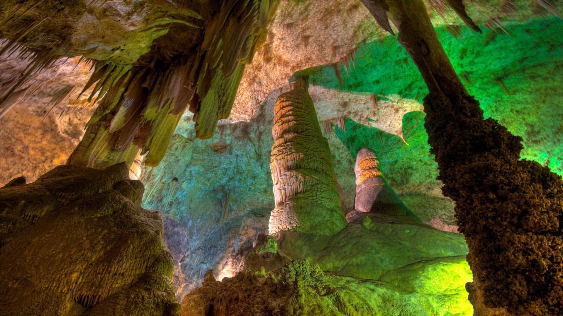 Rock Formations Lights Carlsbad Caverns National Park Background