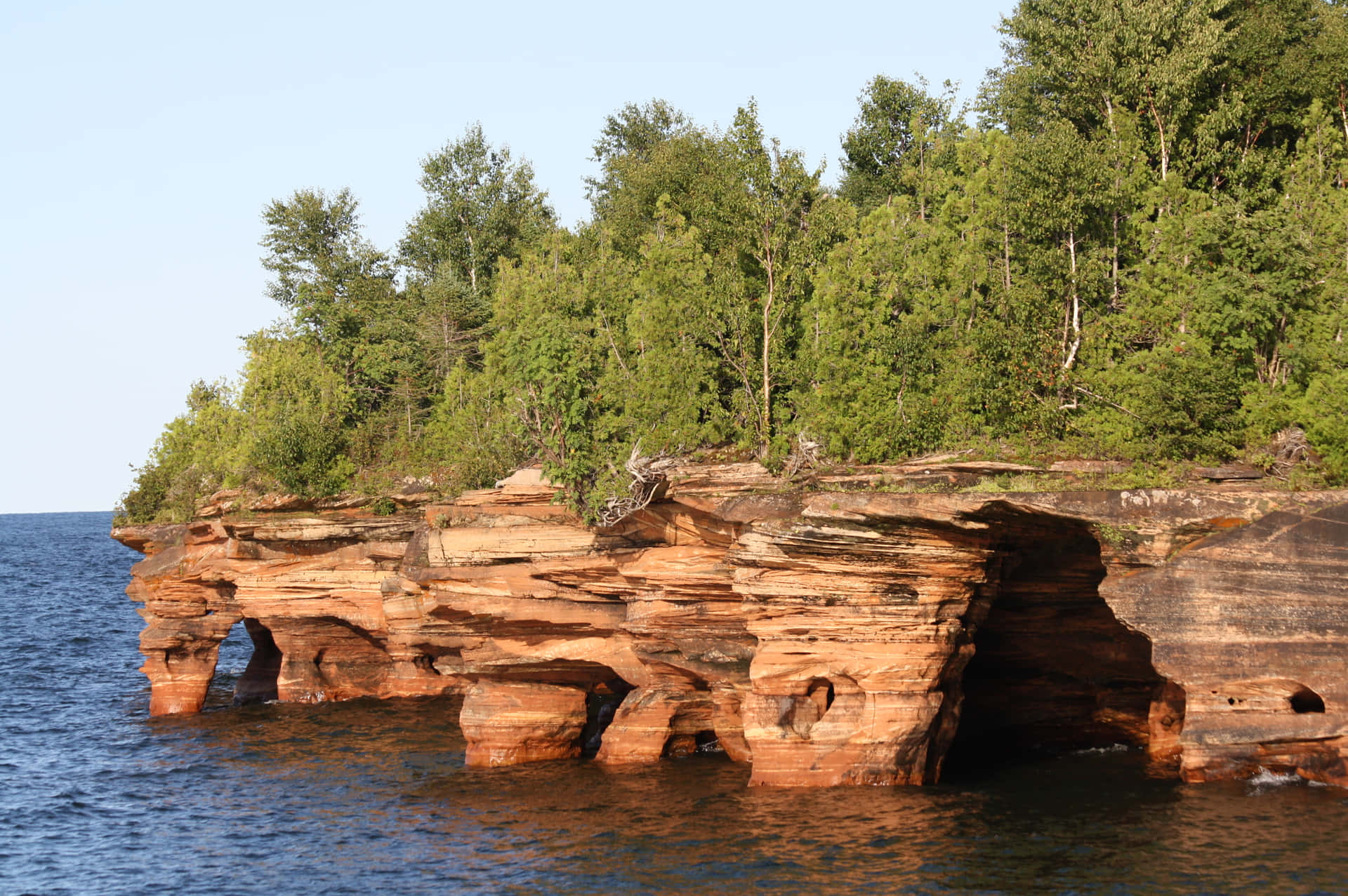 Rocky_ Lake_ Superior_ Shoreline