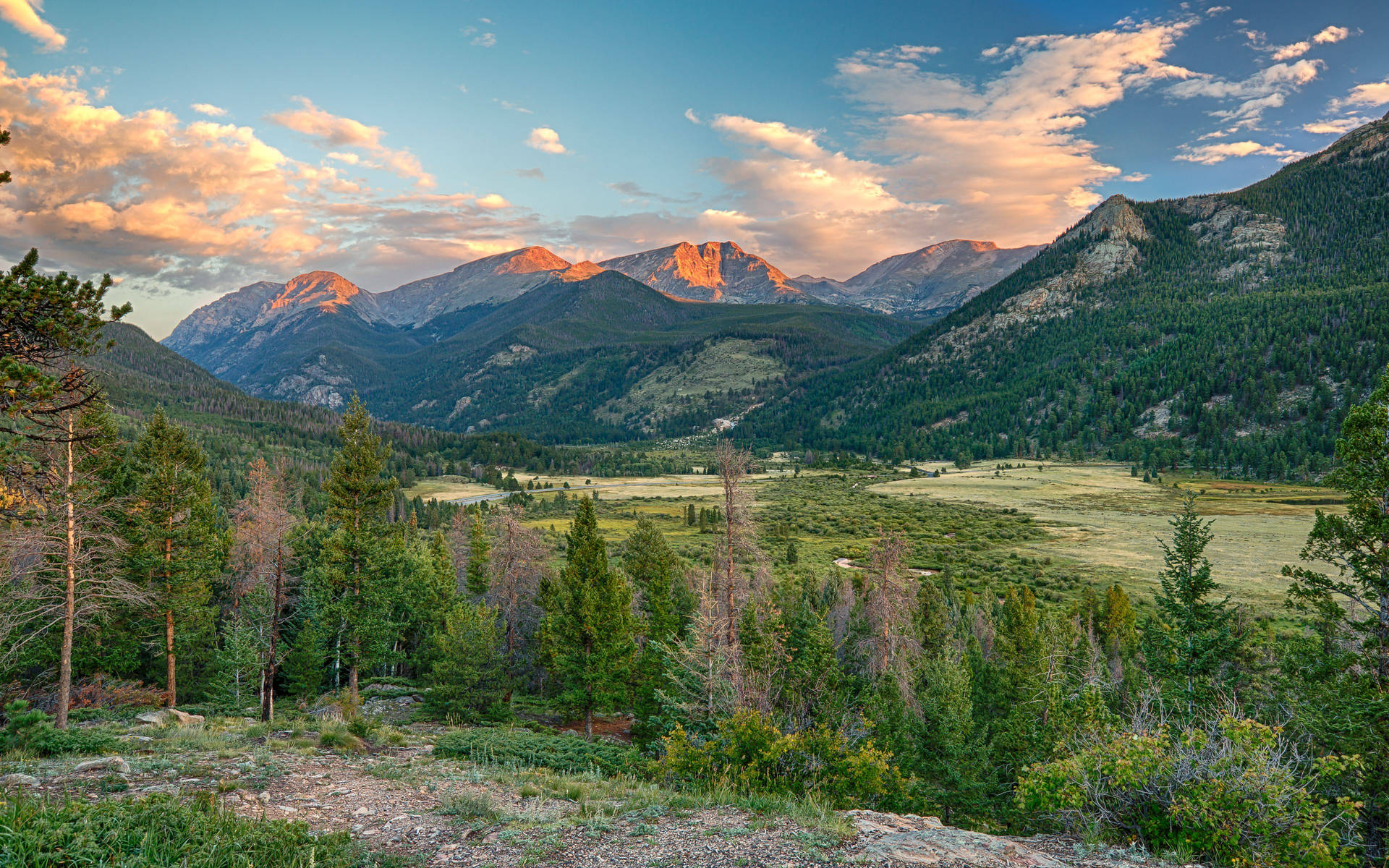 Rocky Mountain National Park Painting-like View