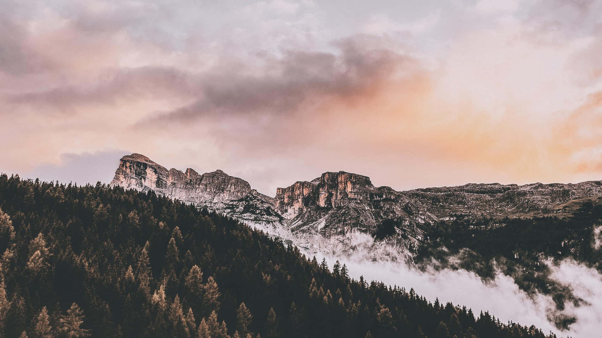 Rocky Mountains Landscape Aesthetic Sunset Background