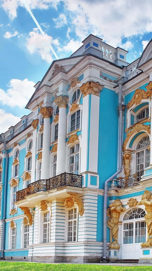 Rococo Architecture Of Catherine Palace Background