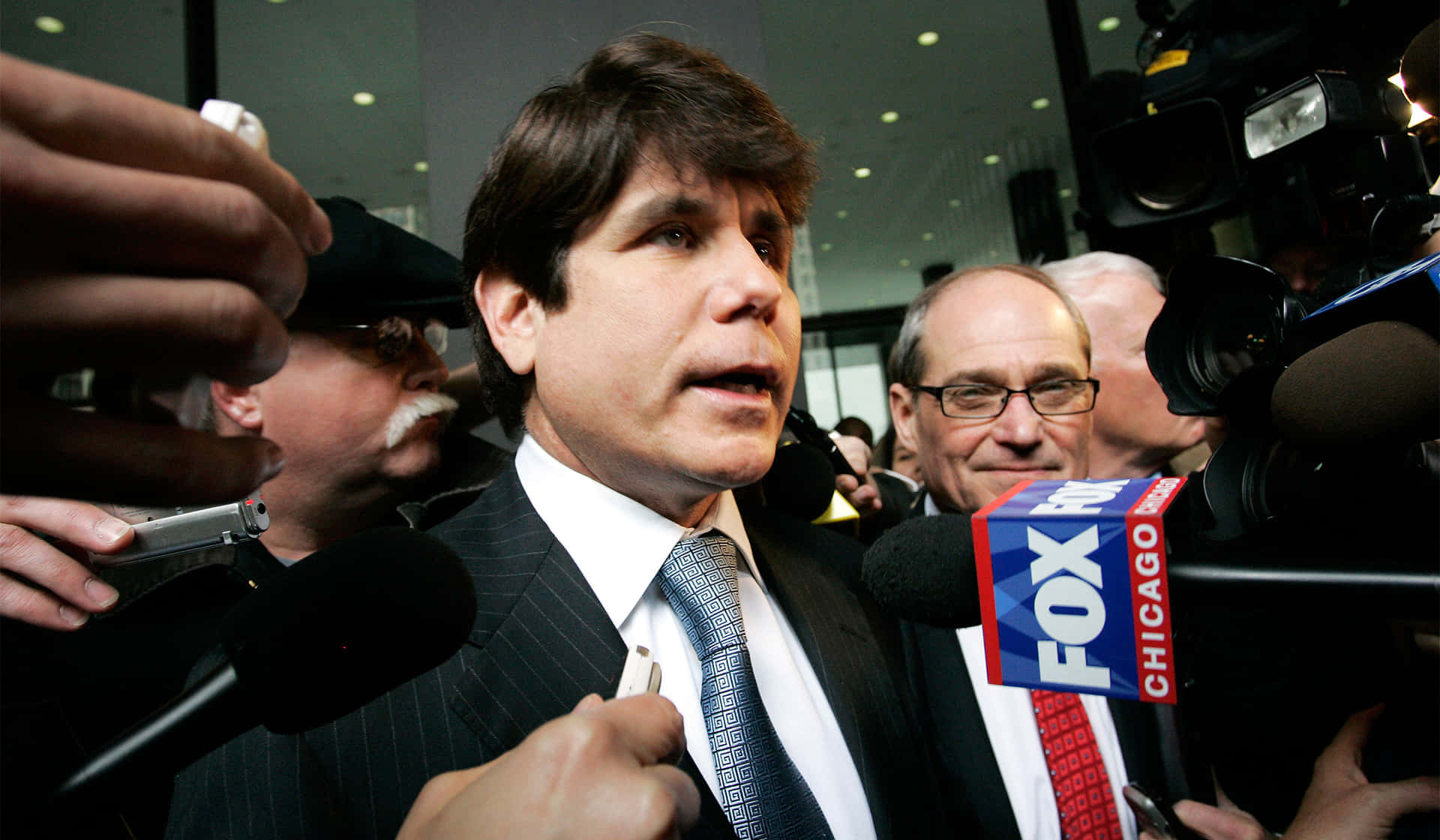 Rod Blagojevich Addressing Press Background
