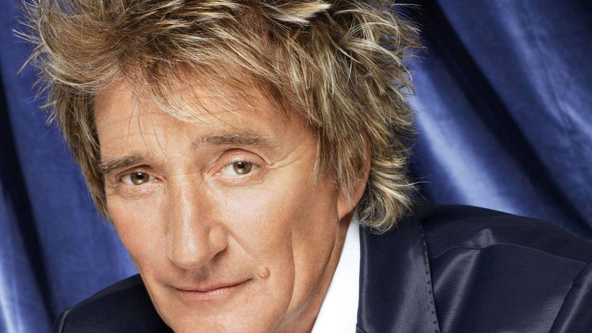 Rod Stewart Legendary British Music Icon Background