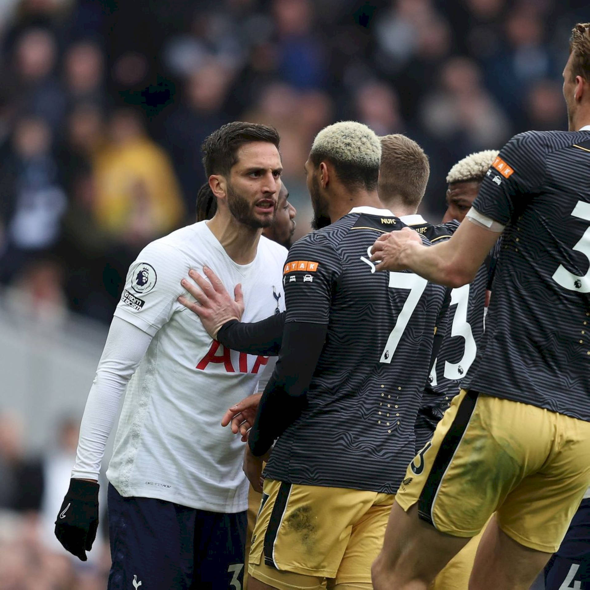 Rodrigo Bentancur Arguing On The Field