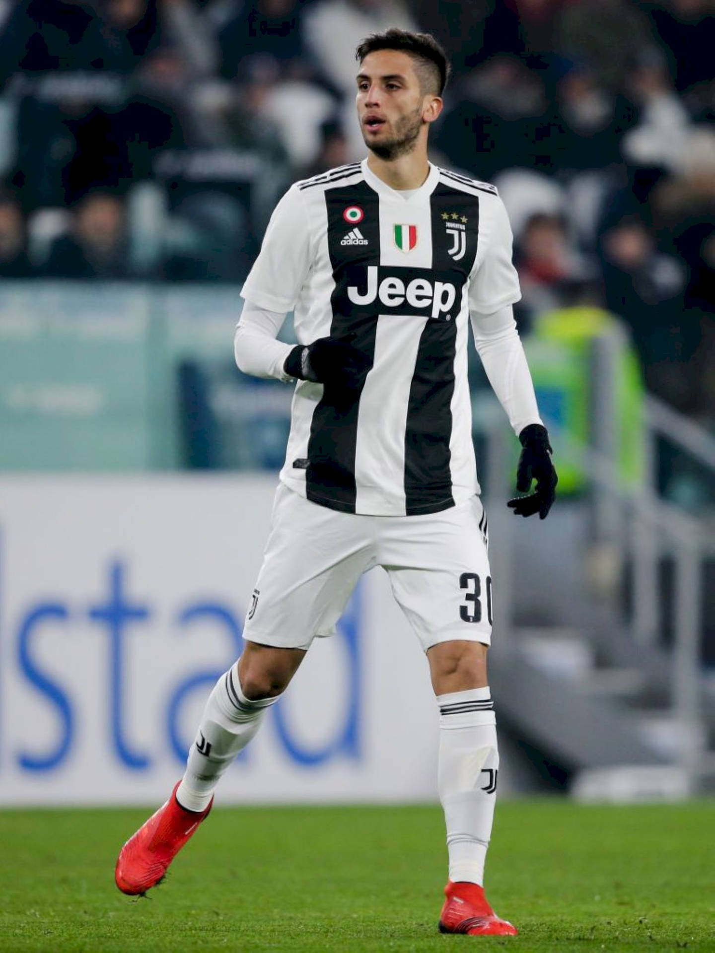 Rodrigo Bentancur For Juventus Full Body