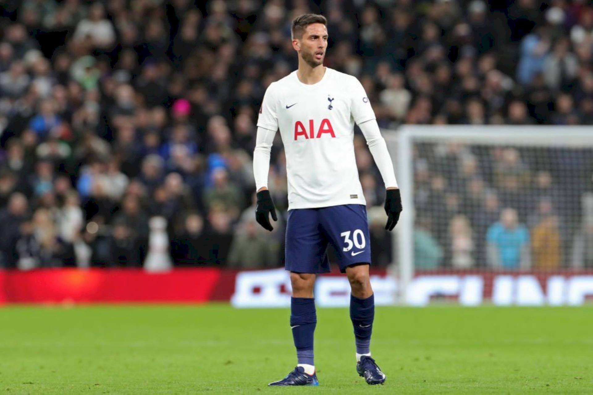 Rodrigo Bentancur Tottenham Hotspur Full Body Background