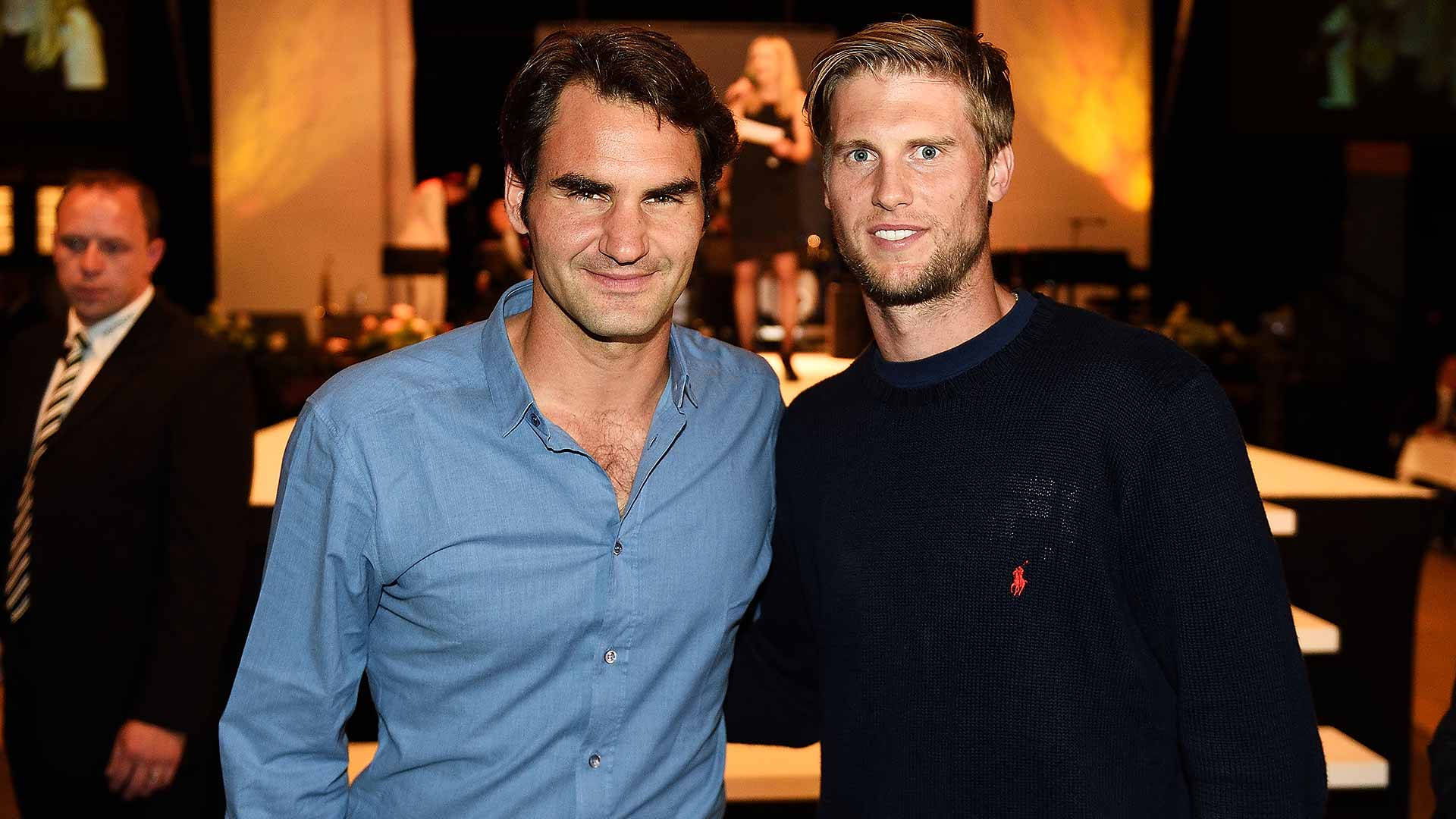 Roger Federer And Andreas Seppi Background