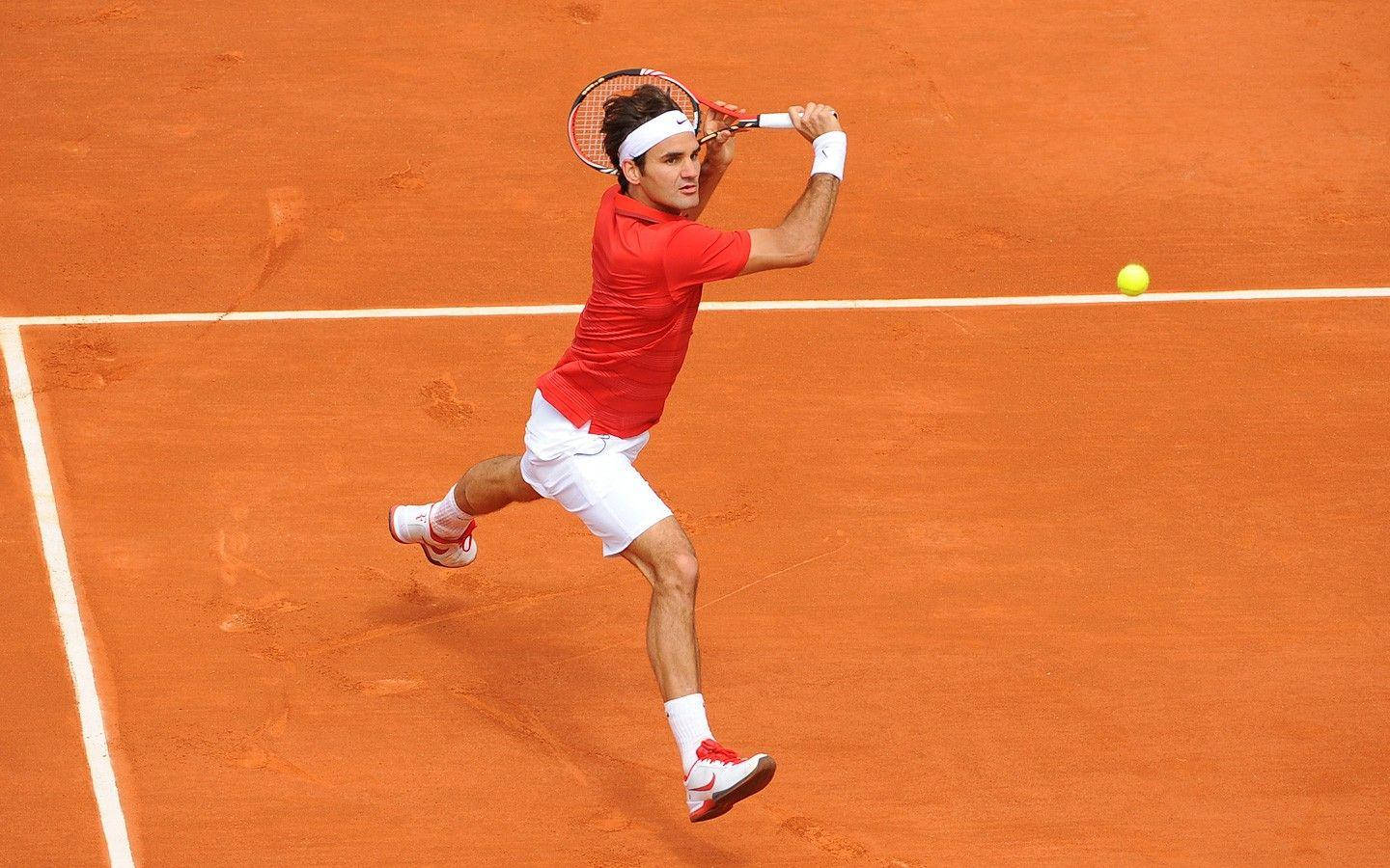Roger Federer In French Open Background
