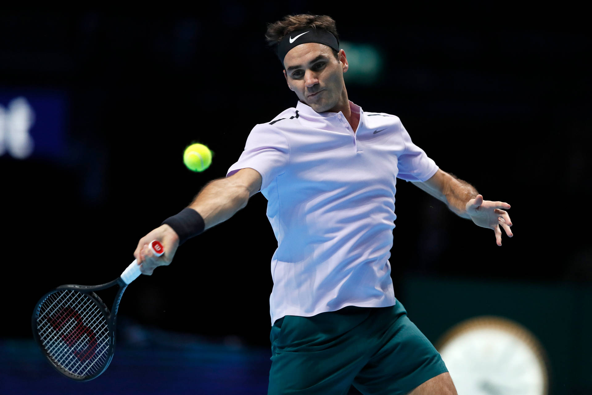Roger Federer Showing His Forehand Background