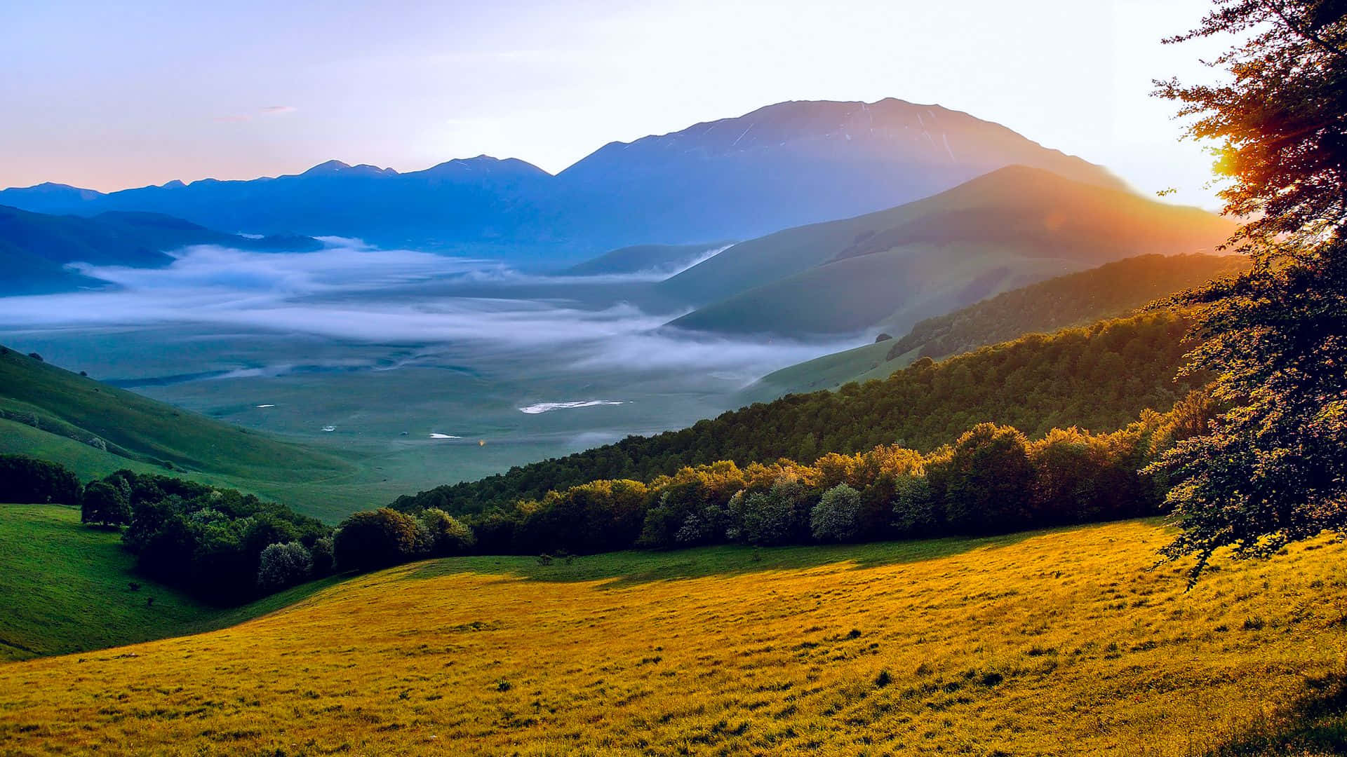 Rolling Hills Natural Background Background