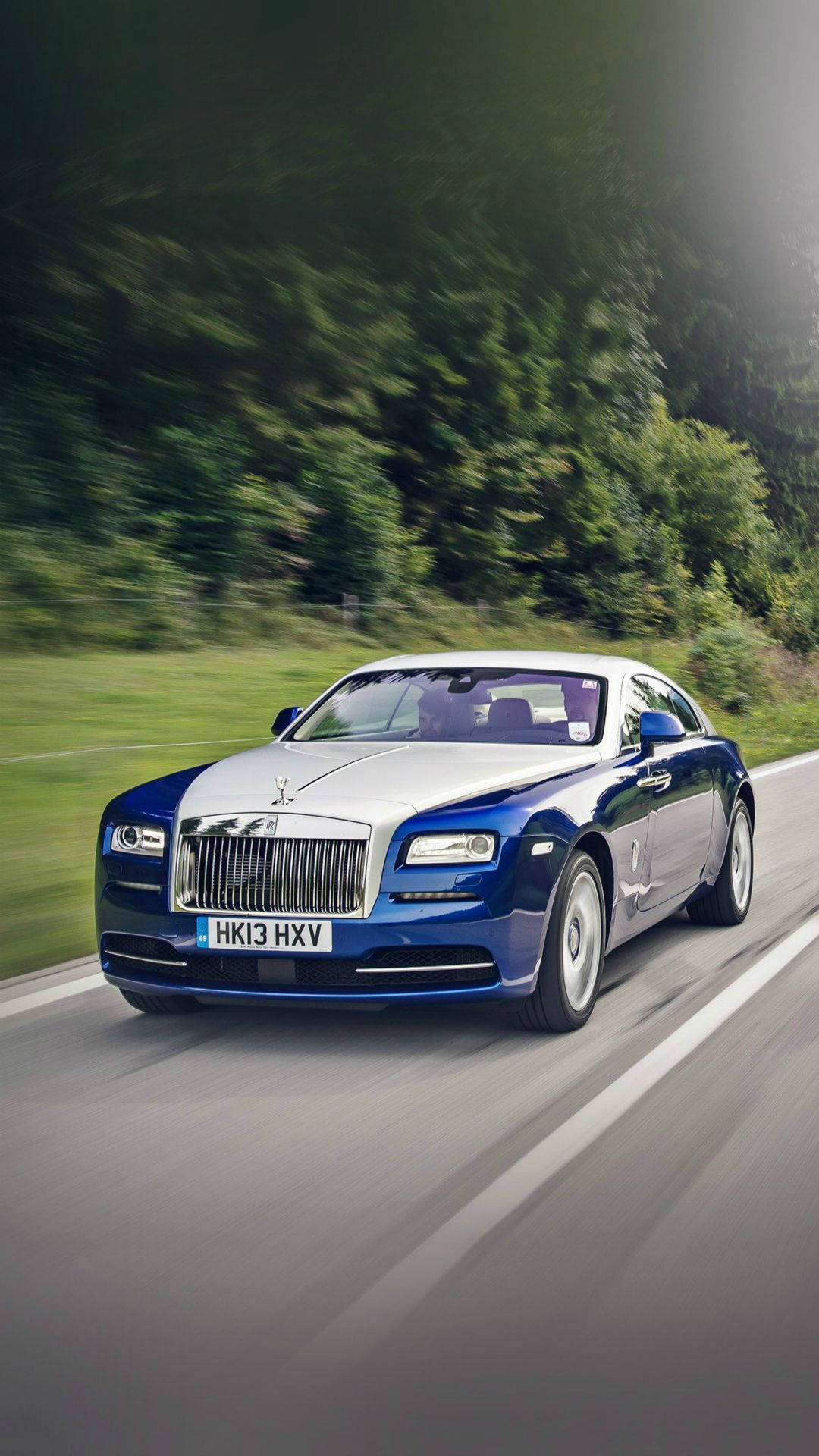 Rolls-royce 4k Blue And White On Road Background