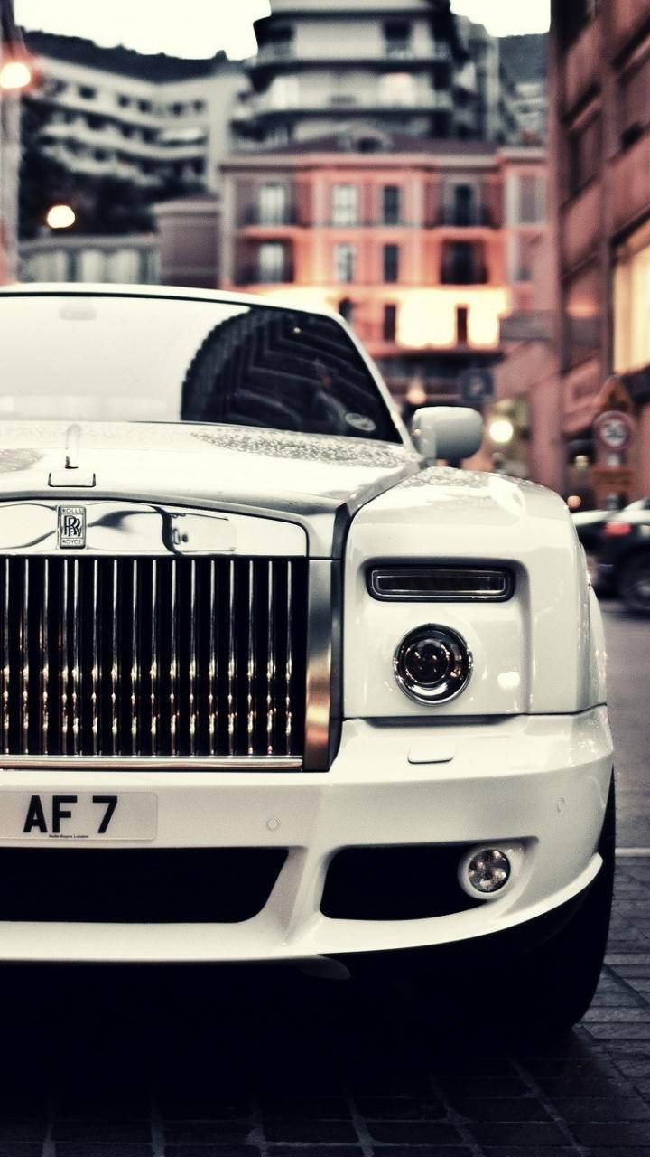 Rolls-royce 4k Phantom In City Background