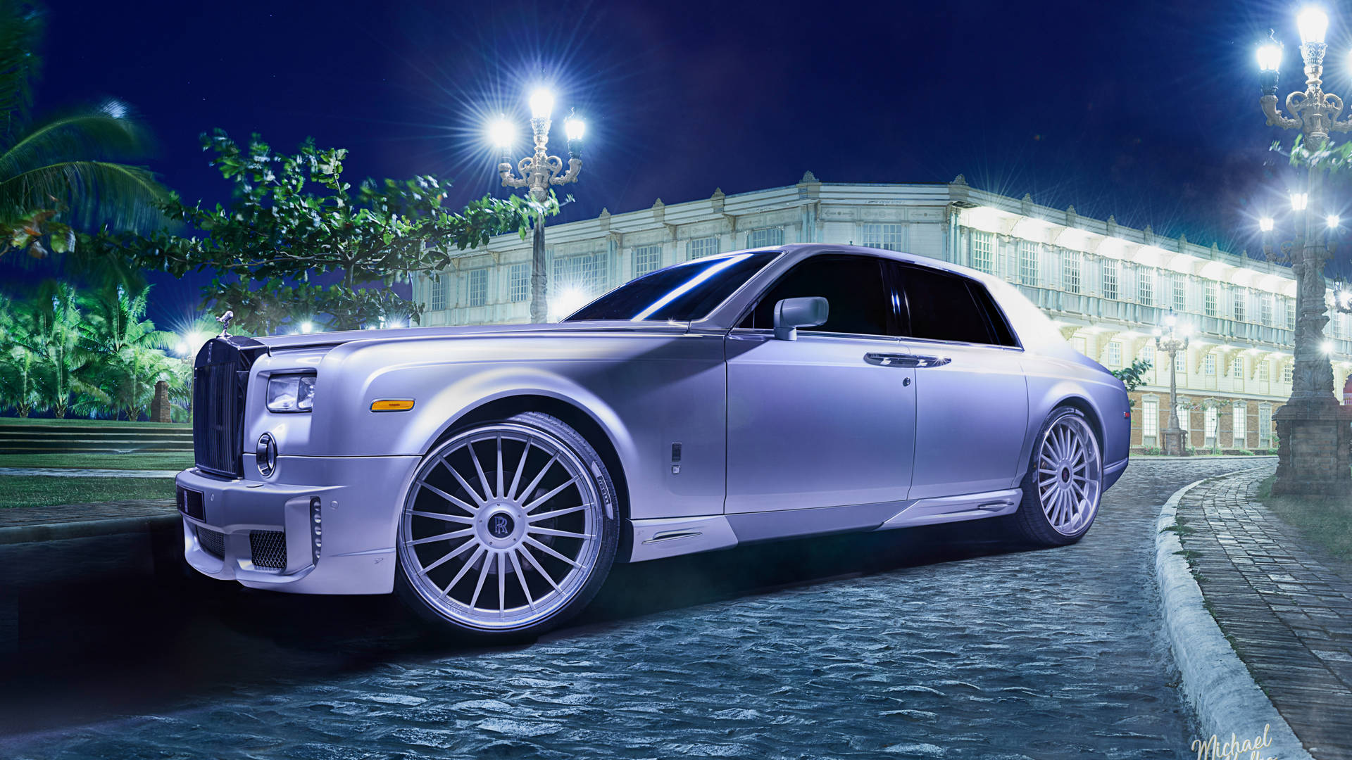 Rolls-royce 4k Phantom On Cobblestone At Night Background