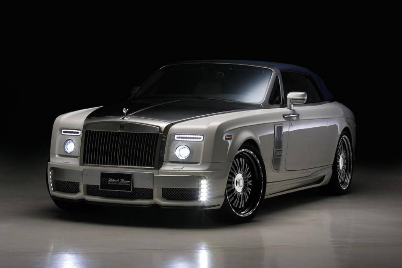 Rolls Royce Phantom Drophead Coupe Background