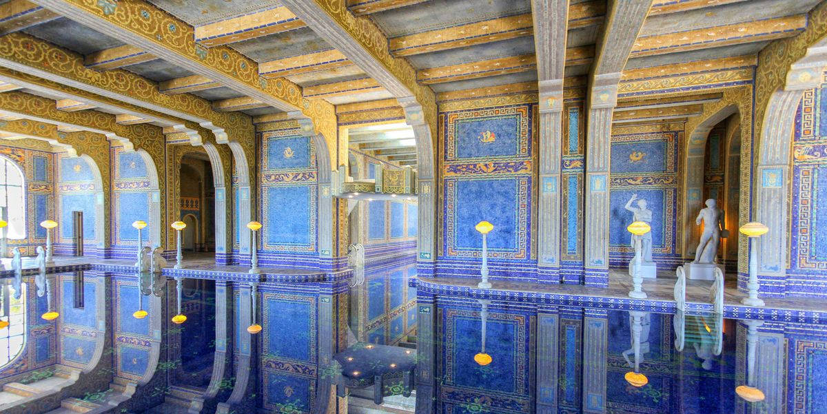 Roman Pool's Stunning Architecture At Hearst Castle Background