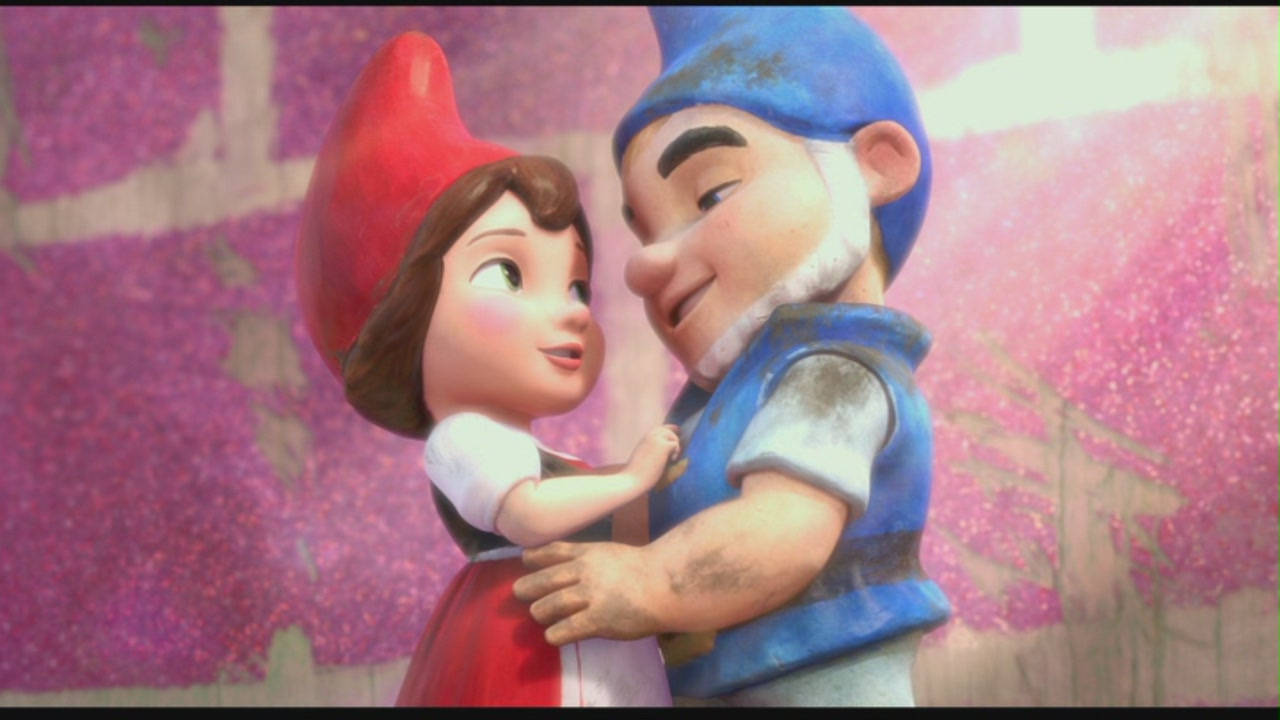 Romantic Gnomeo And Juliet Together Background