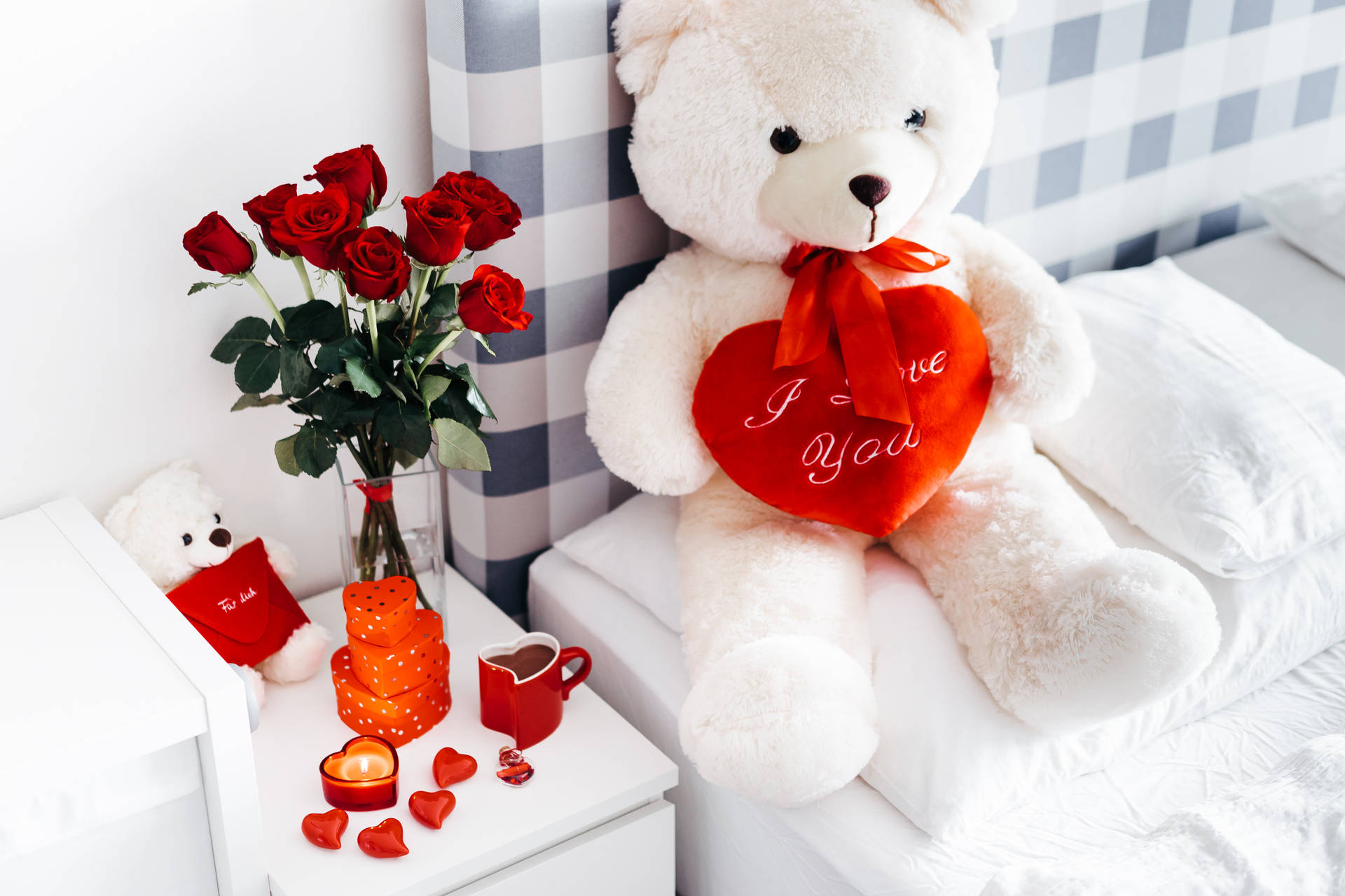 Romantic Love Flowers Roses And Teddy Bear