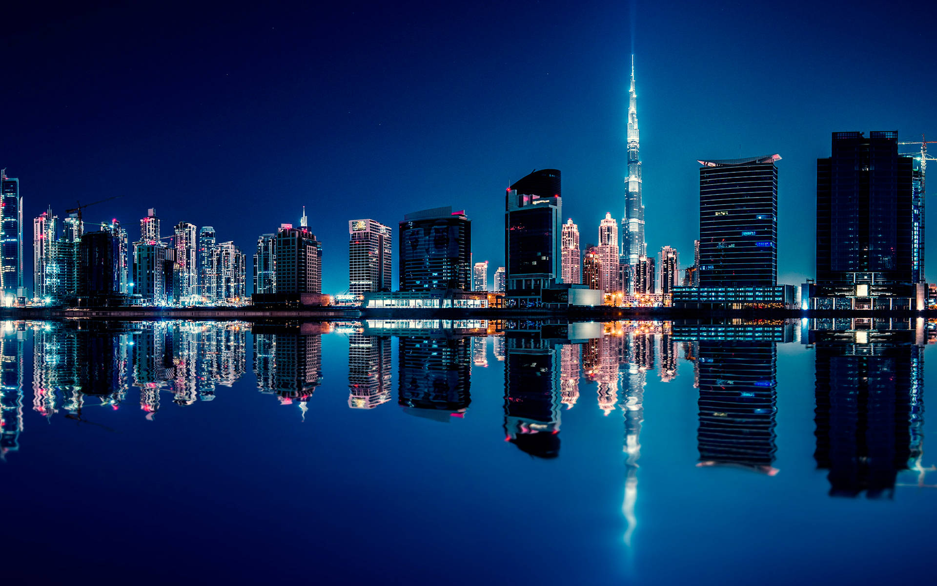 Romantic View Of Dubai's Majestic Skyline Background