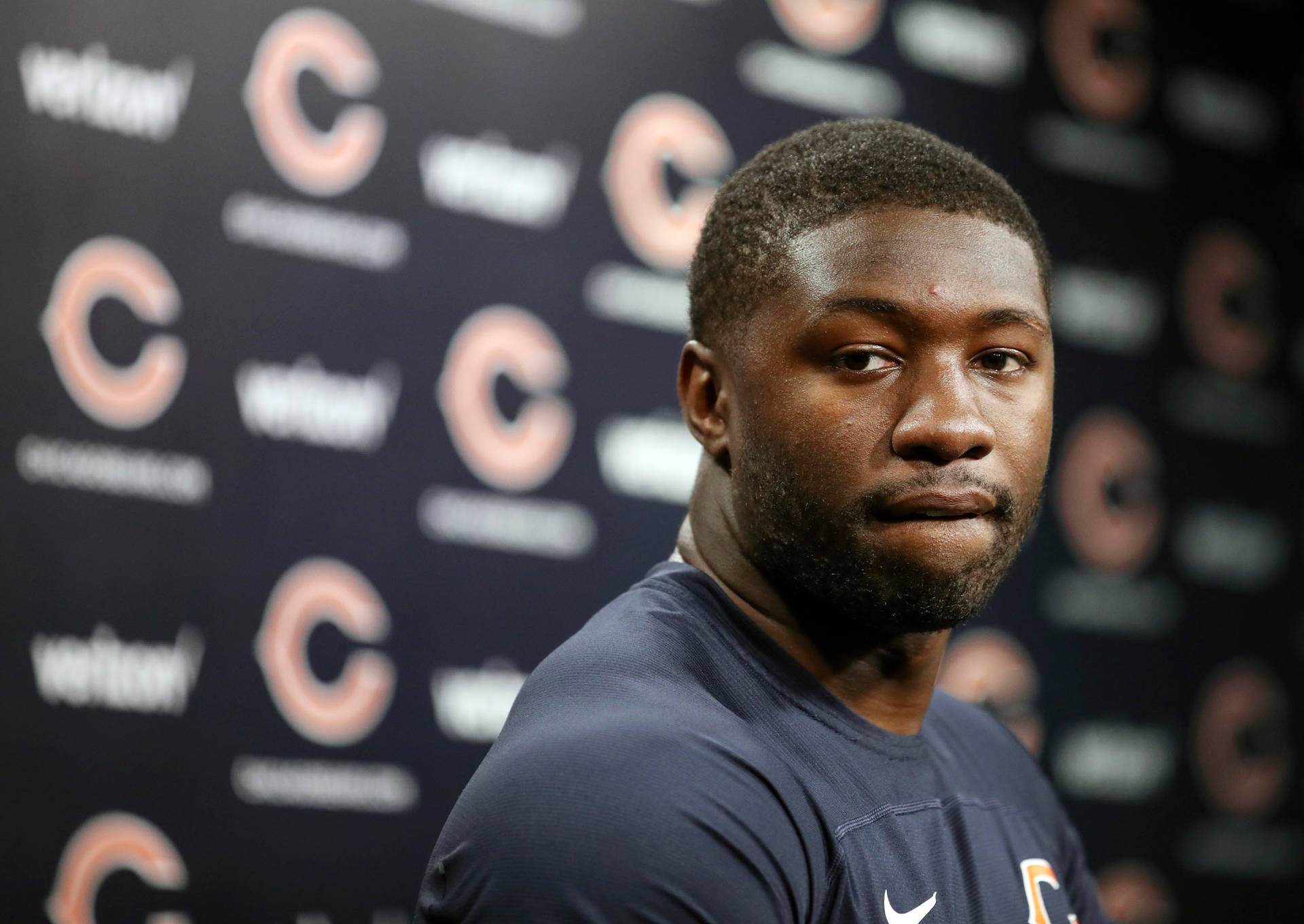 Roquan Smith In A Press Conference Background
