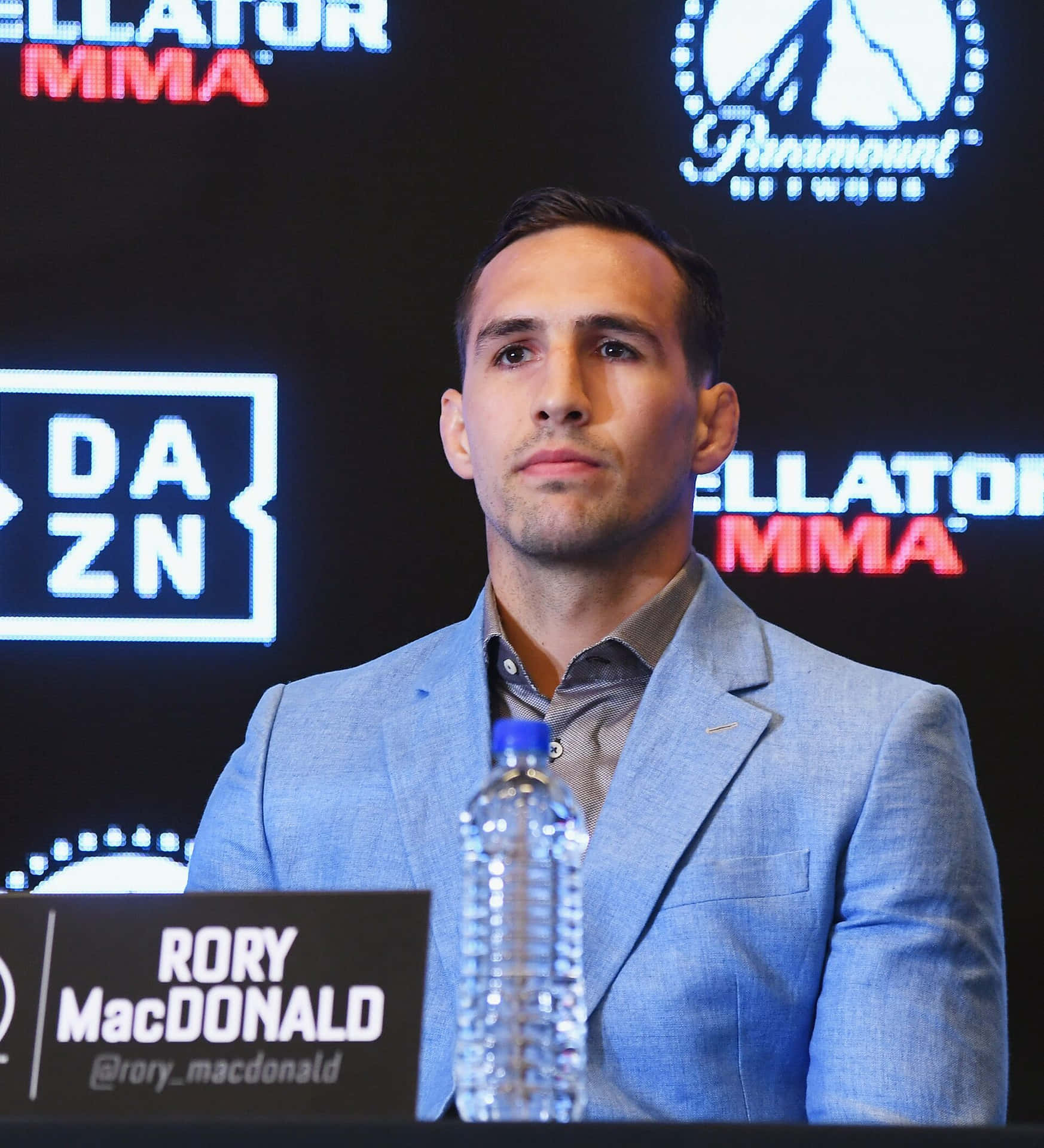 Rory Macdonald At Bellator Mma Press Conference Background