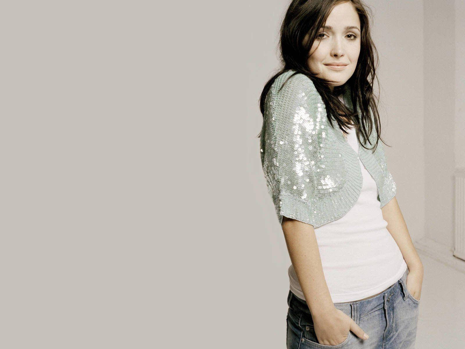 Rose Byrne In Silver Sequin Jacket Background