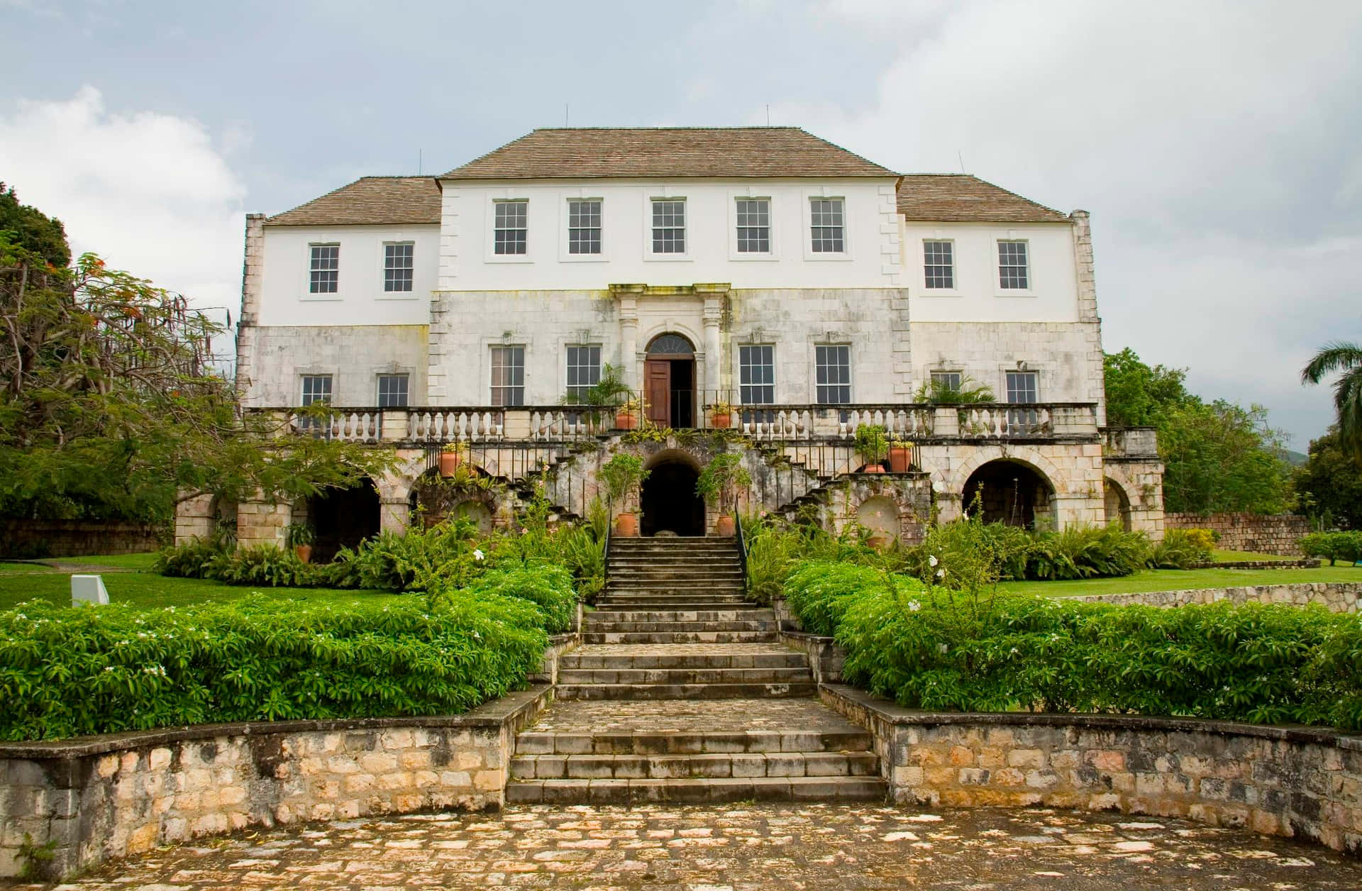 Rose Hall Great House Afternoon Background