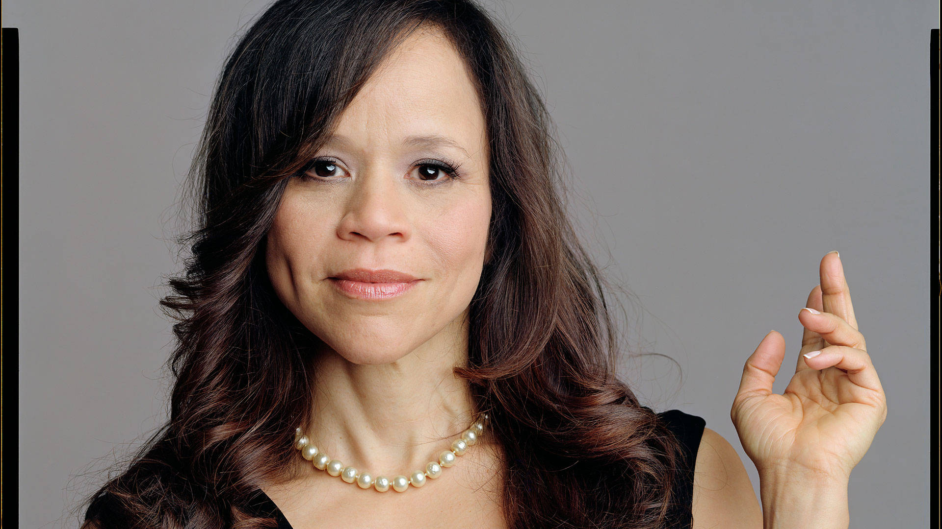 Rosie Perez Roles For Women Of Color Background