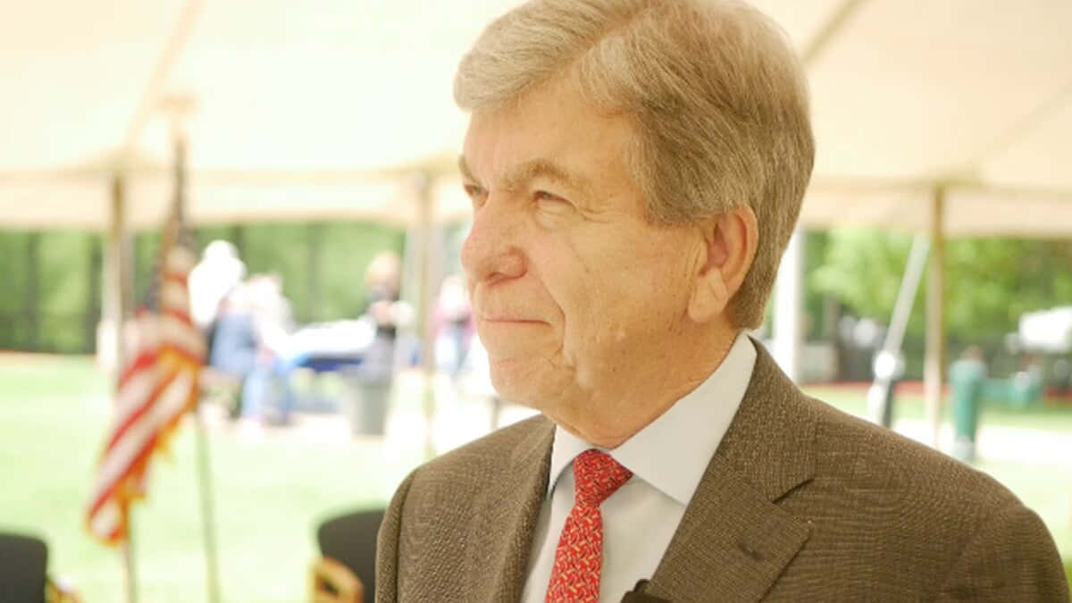 Roy Blunt Squinting Background
