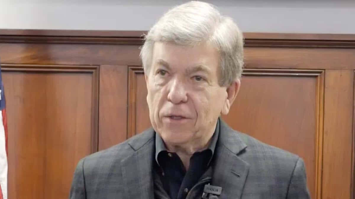 Roy Blunt Talking Background