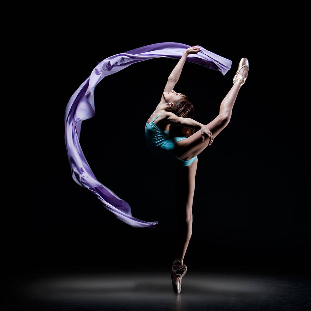 Royal Ballet Dancer Contemporary Background