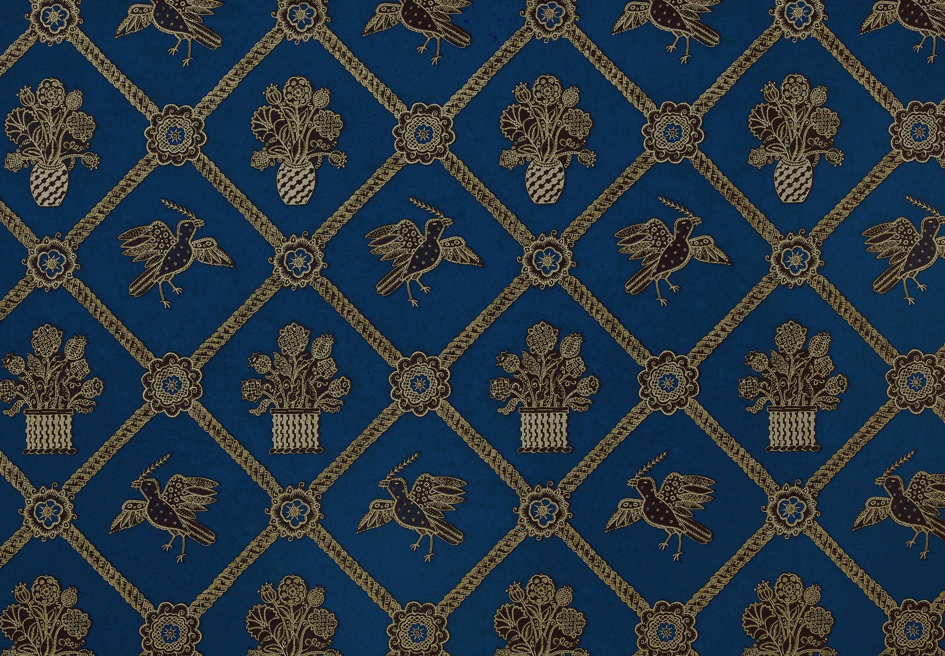 Royal Wallpaper Background