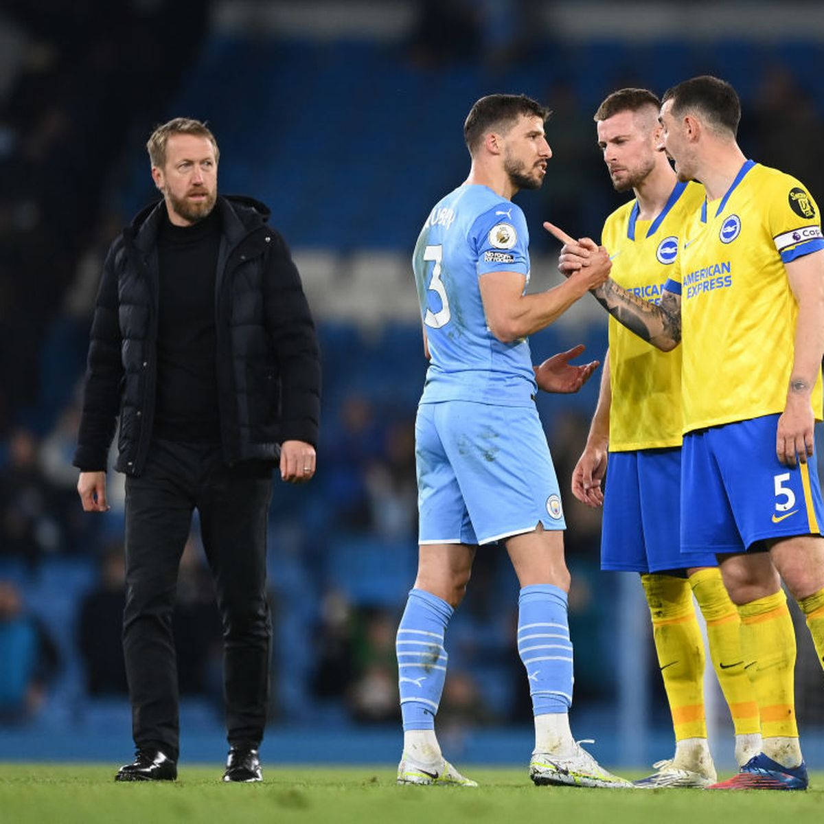 Ruben Dias Arguing