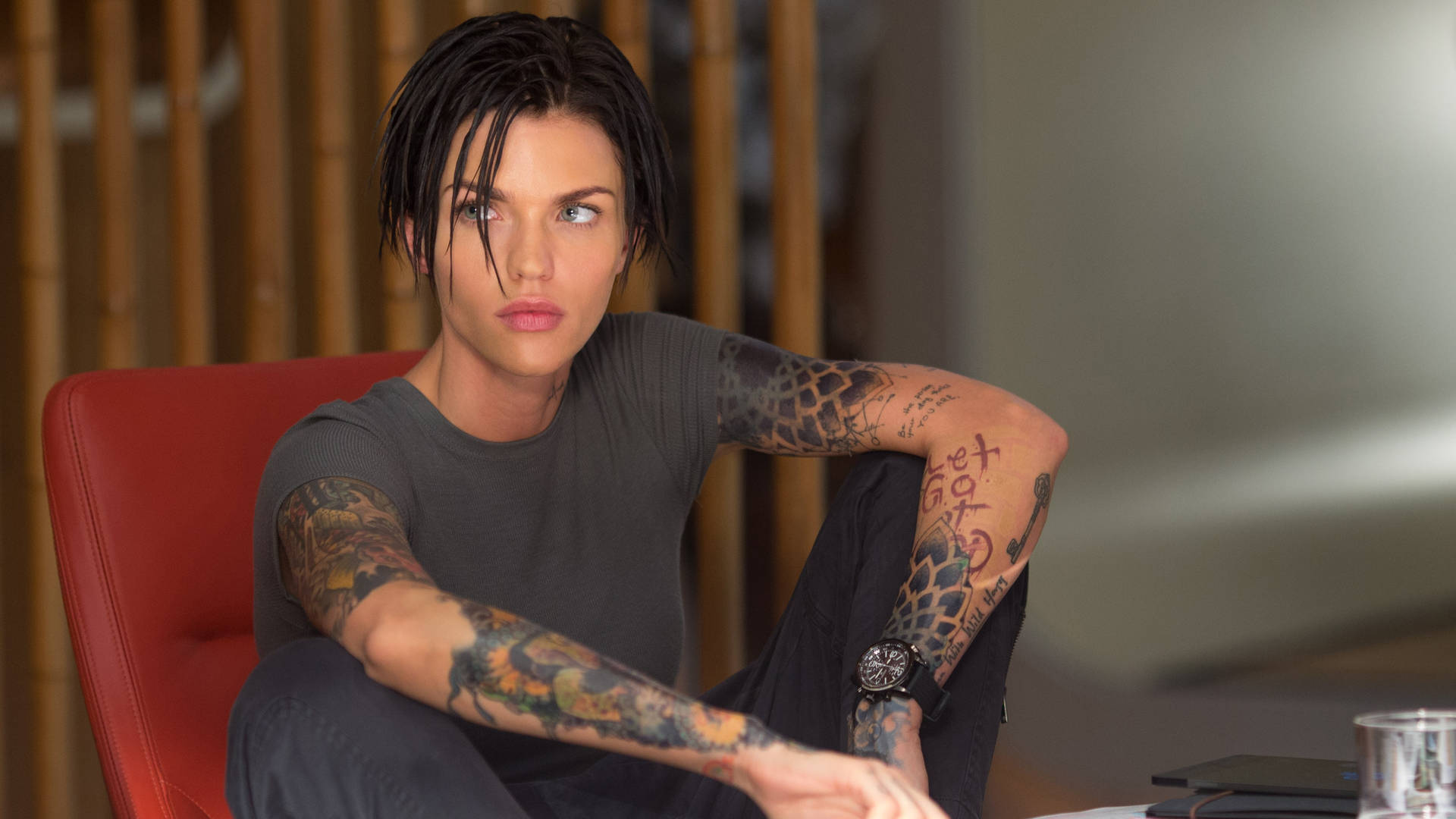 Ruby Rose In The Meg Film Background