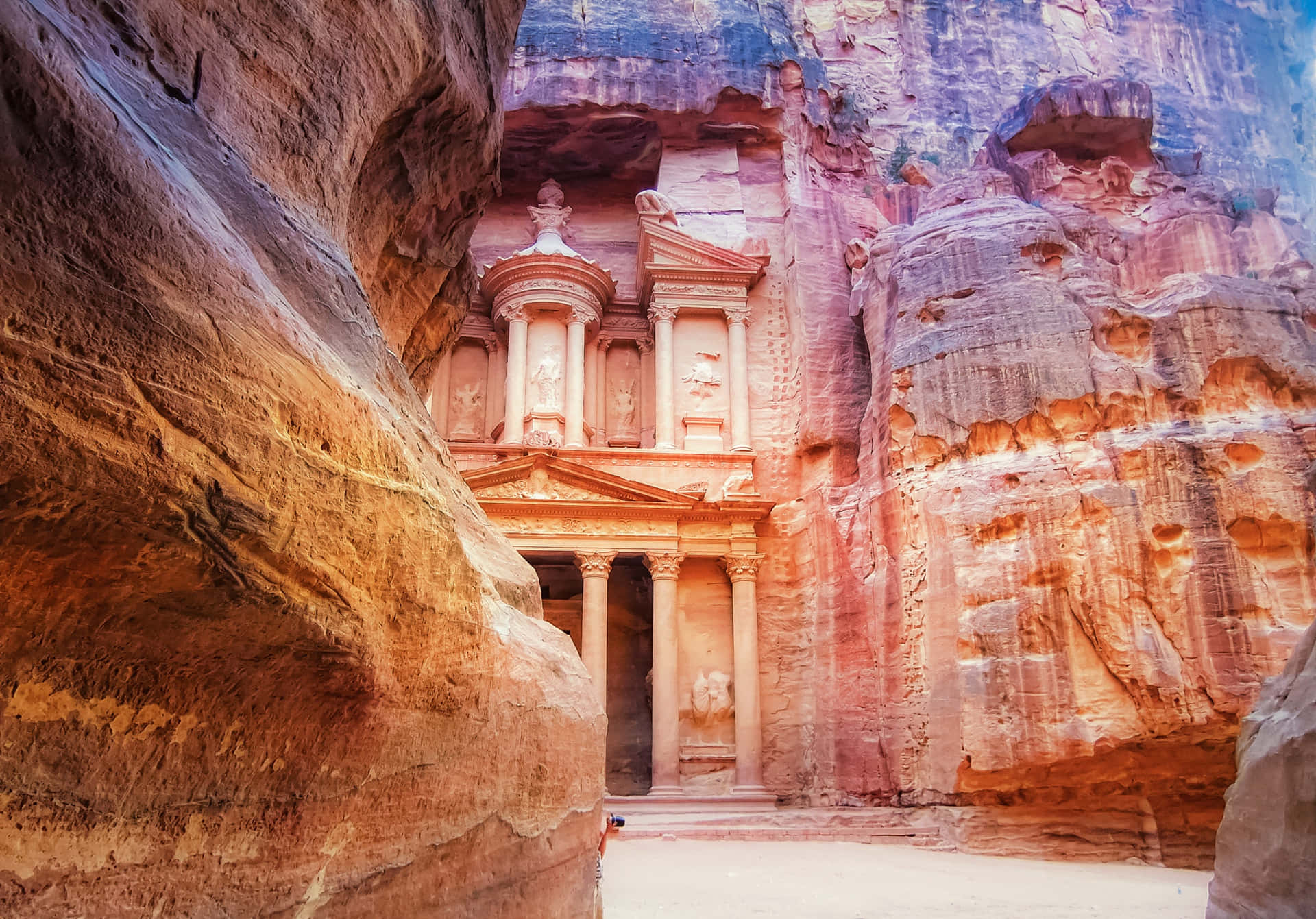 Ruins Of Ancient City Petra Background