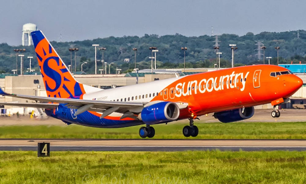 Runway Takeoff Of Sun Country Airbus Background