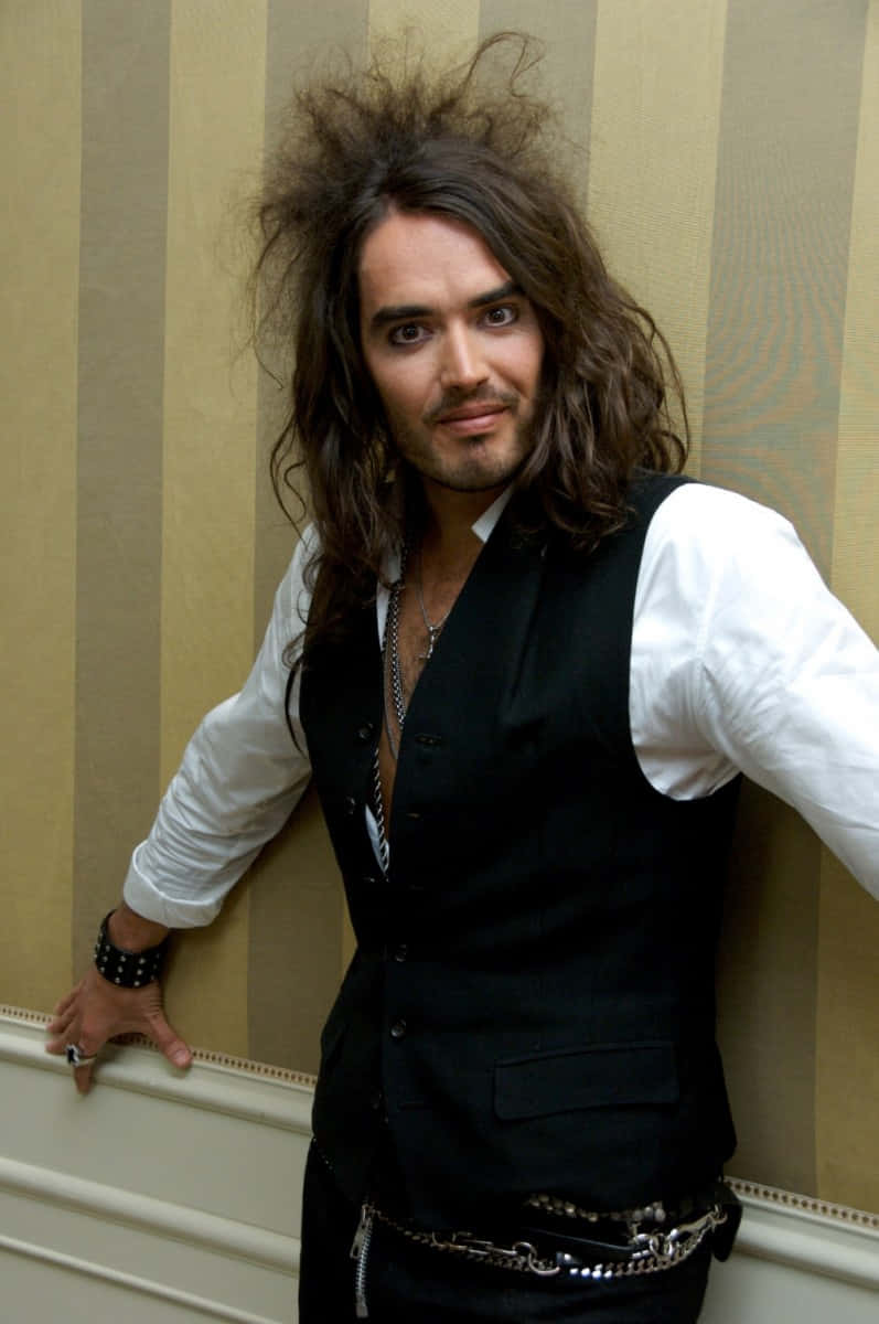 Russell Brand Crazy Hair Background